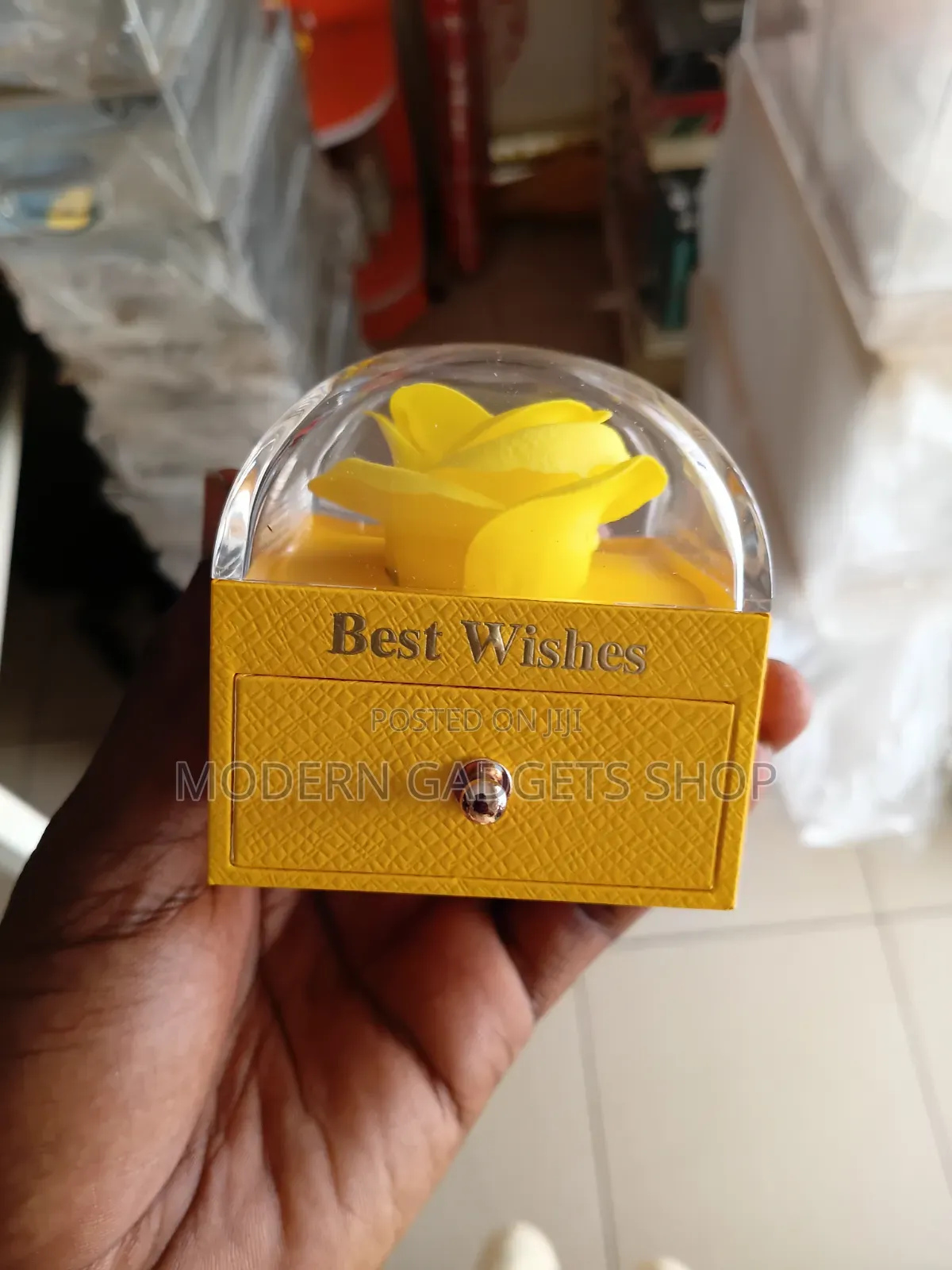 Luxury Ring Gift Box – Beautiful Rose Display Box
