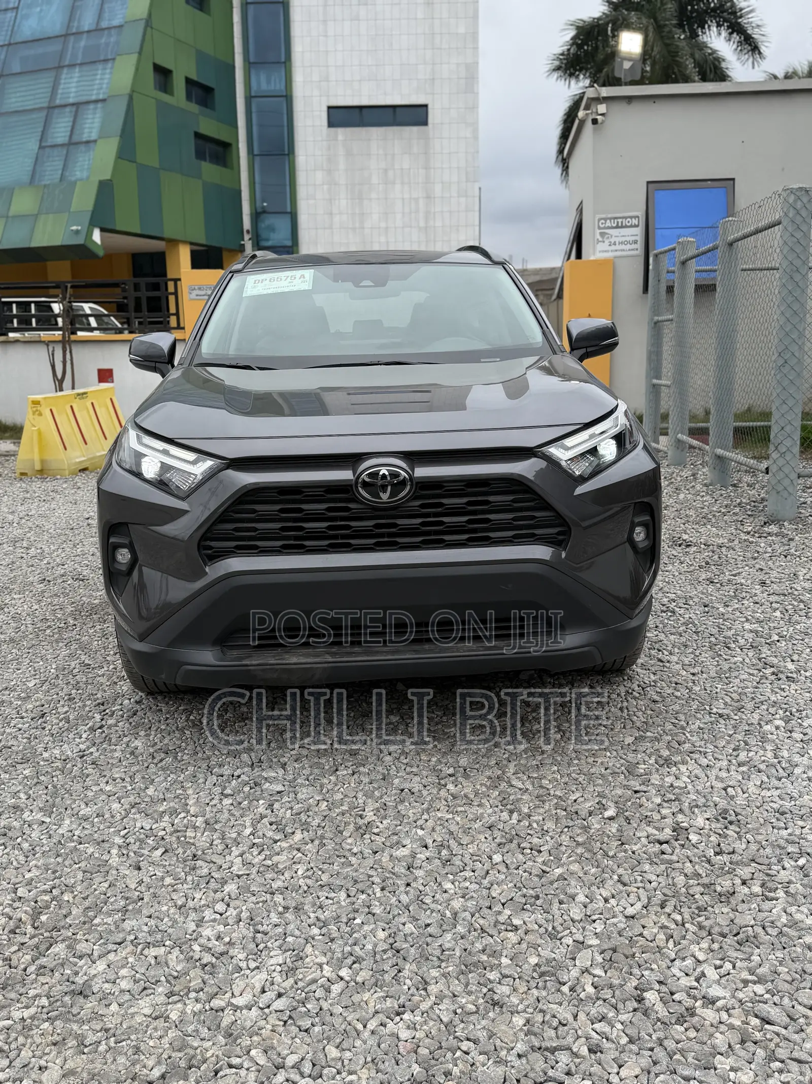 Toyota RAV4 XLE FWD 2024 Gray