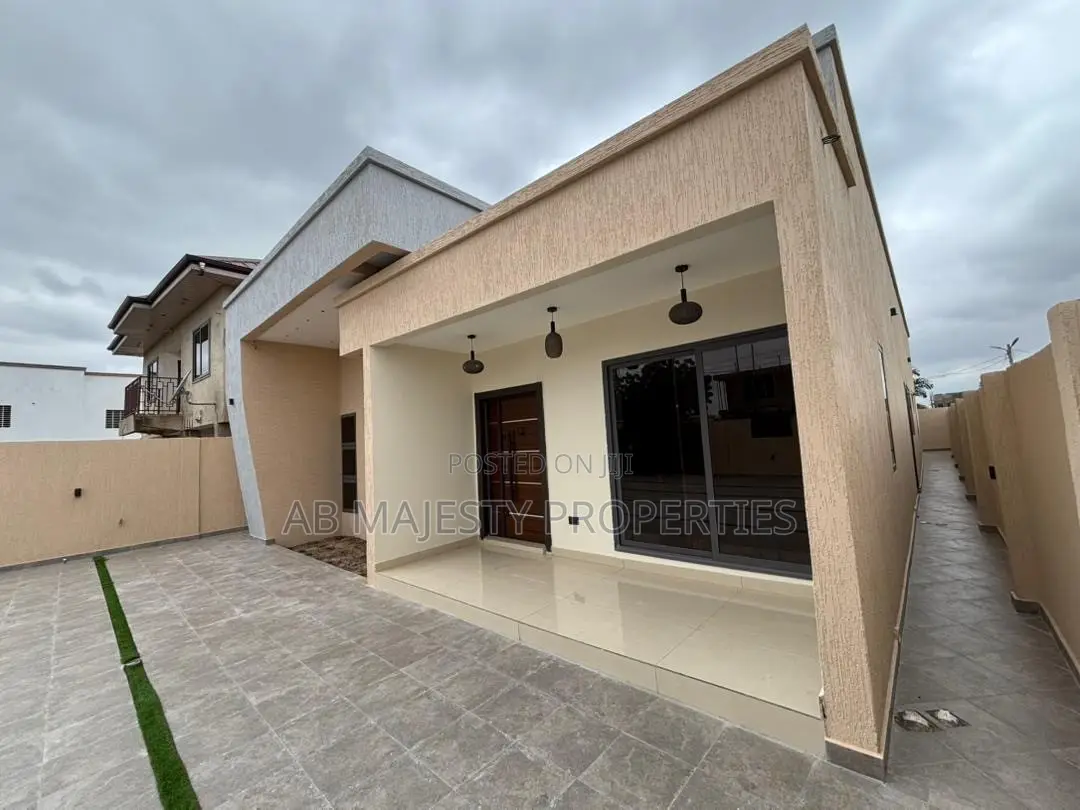 3bdrm House in Ab Majesty, Accra Metropolitan for sale