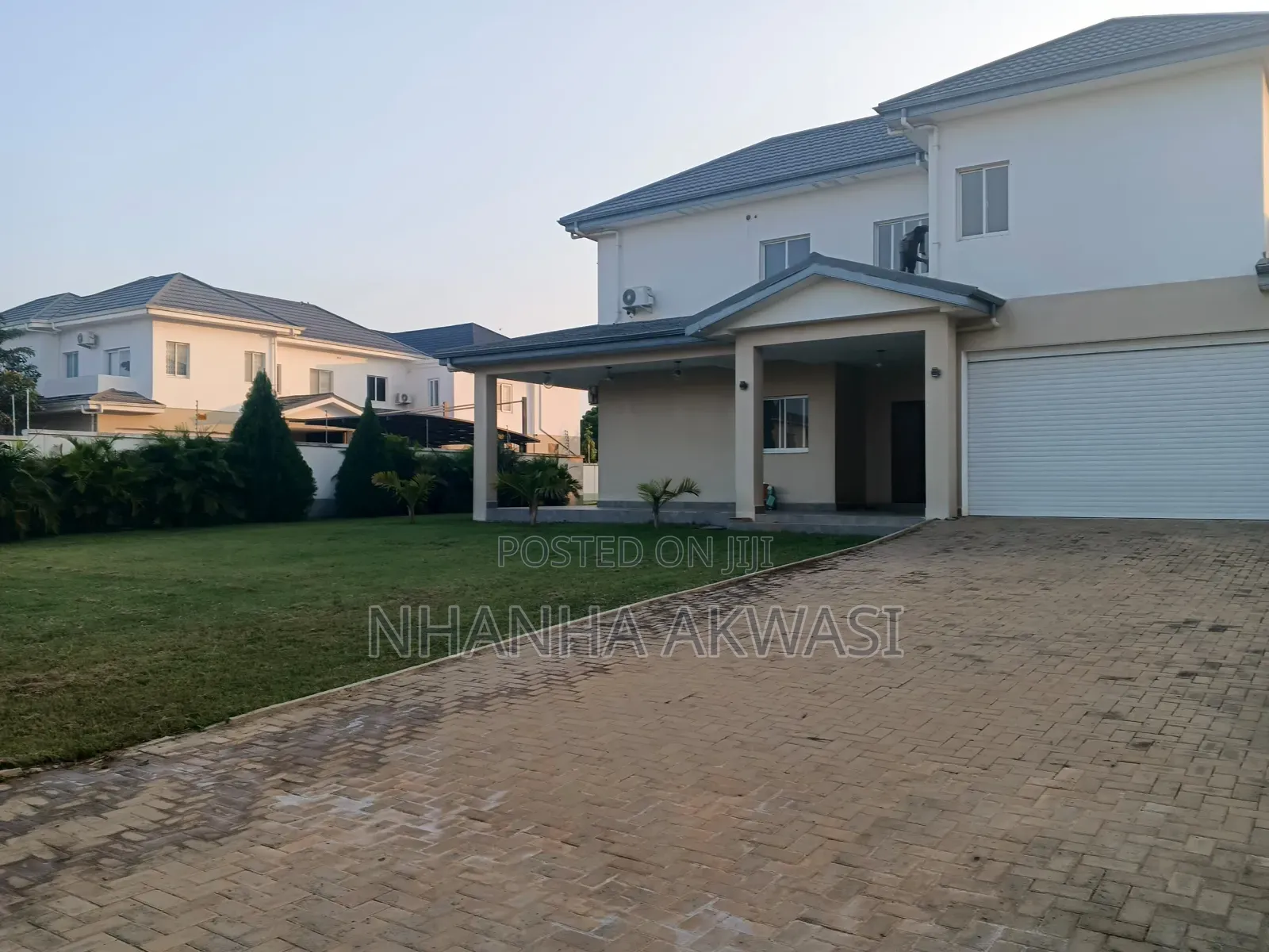 5bdrm House in Sakumono Ntac for rent