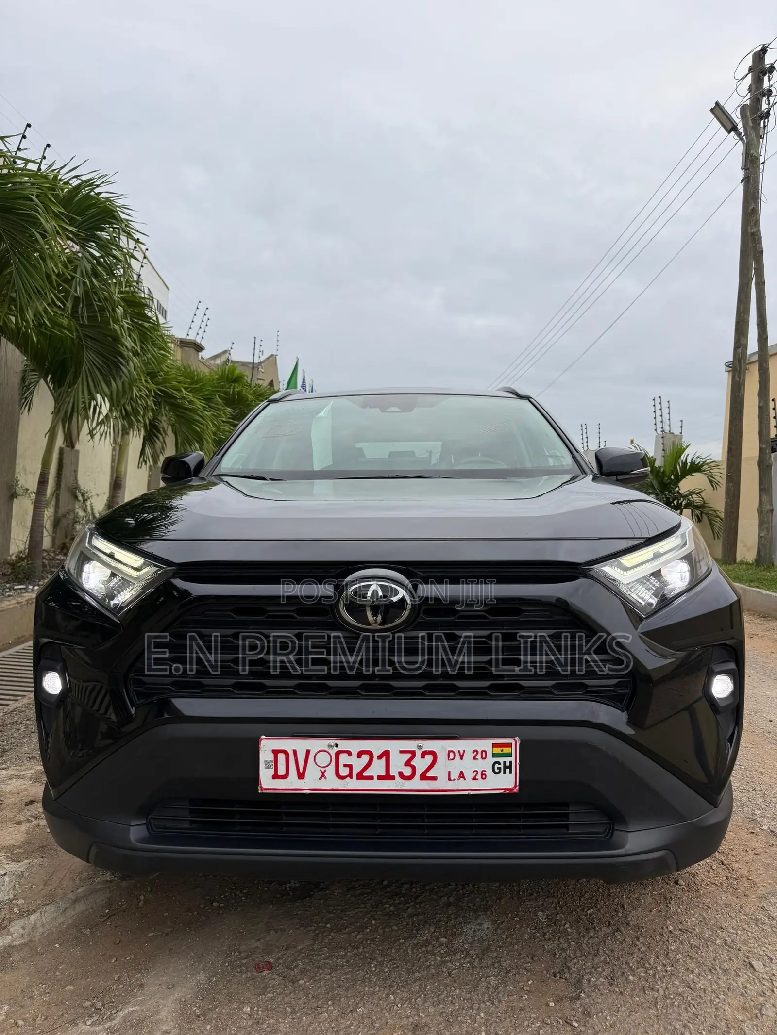 Toyota RAV4 XLE Premium AWD 2023 Black