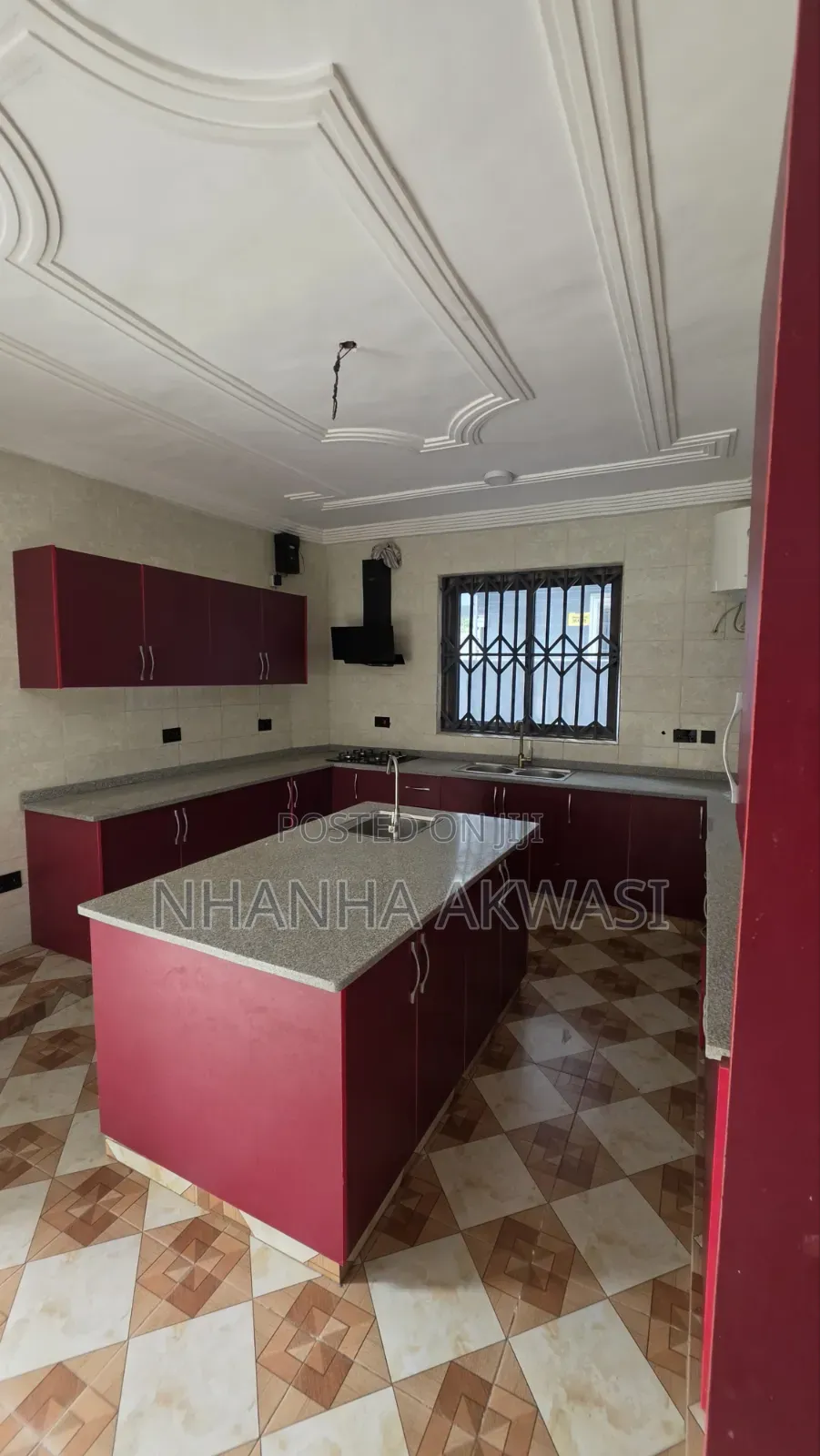 5bdrm House in Spintex Costa, Sakumono for rent