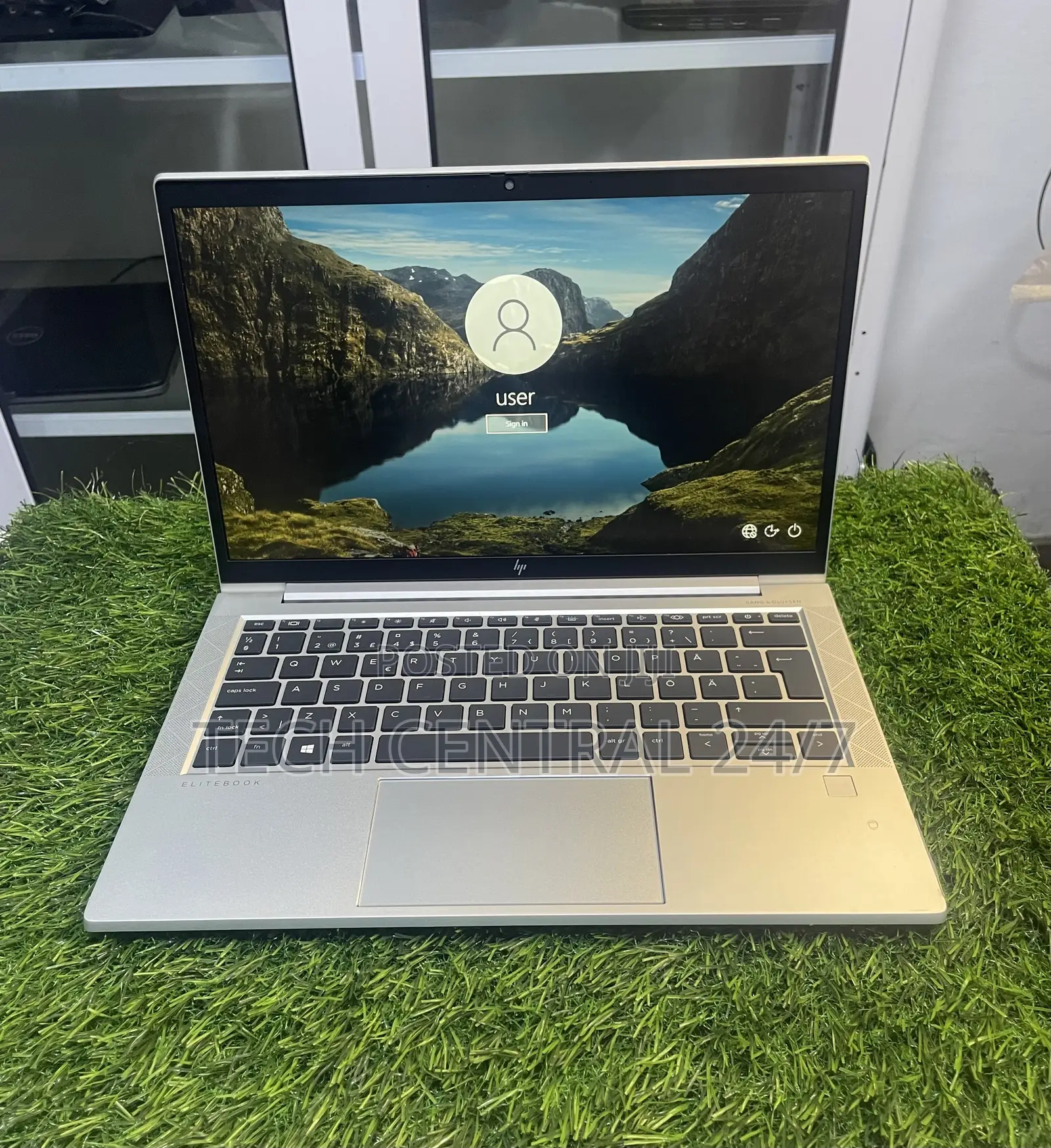 Laptop HP EliteBook 835 G7 16GB AMD Ryzen 3 SSD 256GB