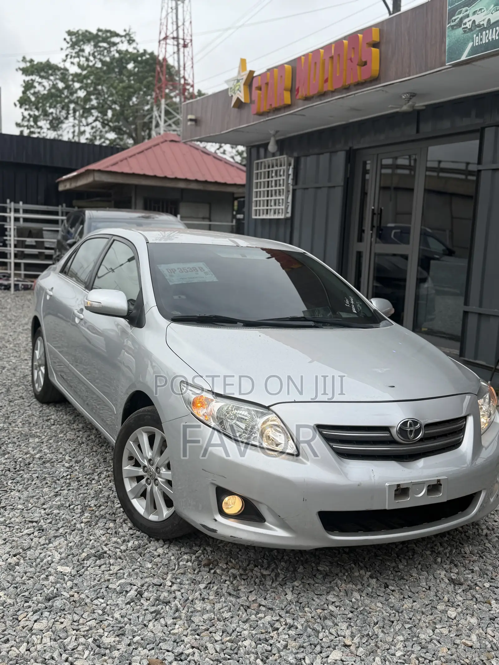 Toyota Corolla Base 4dr Sedan (1.8L 4cyl 5M) 2011 Silver