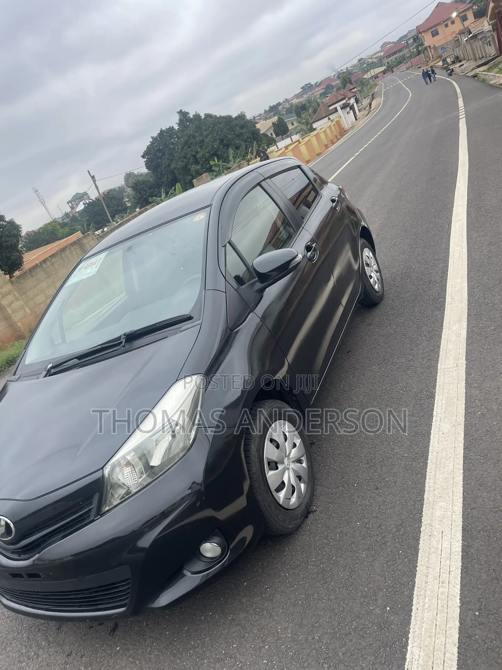 Toyota Vitz 2015 Black