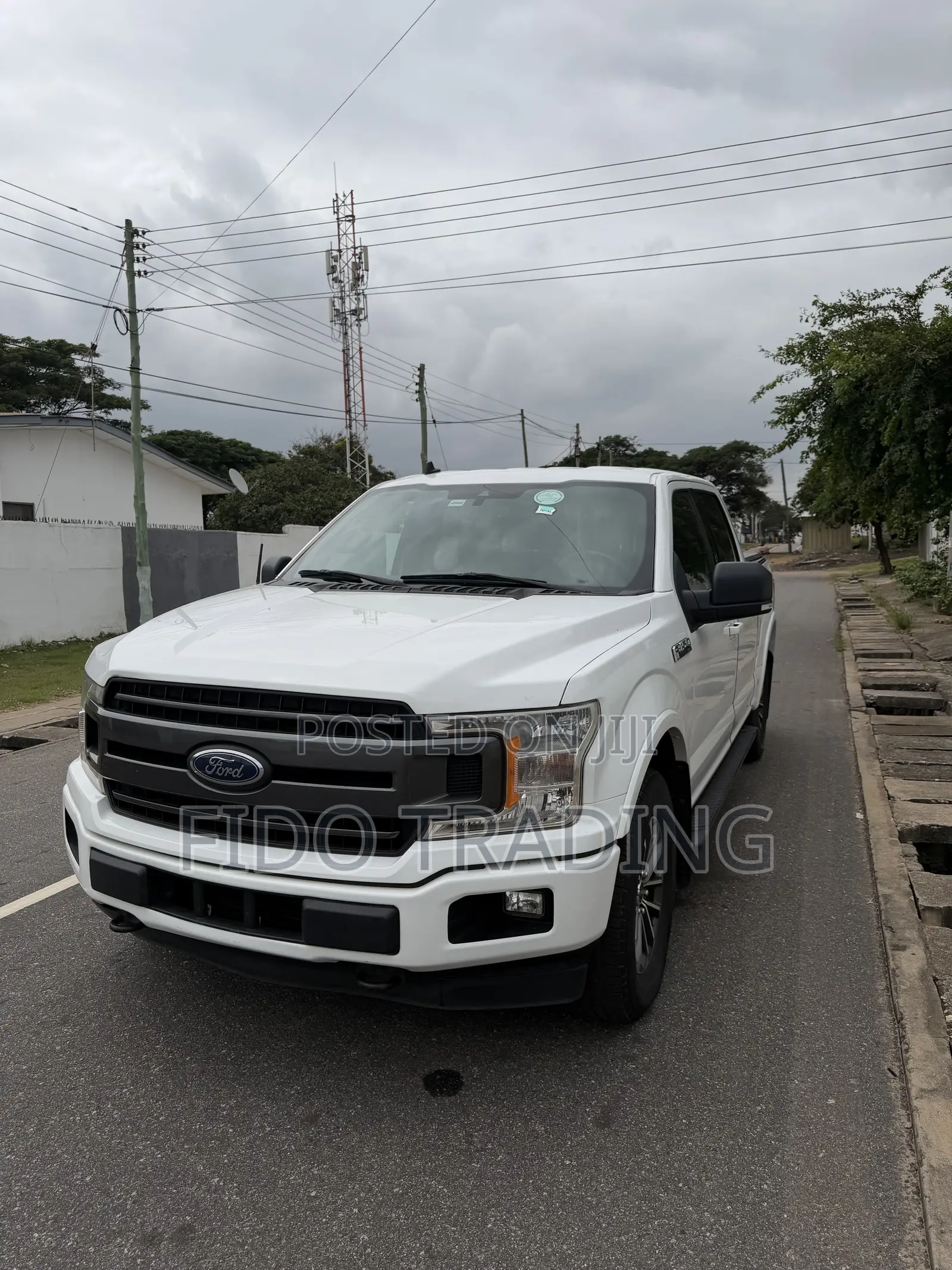 Ford F-150 XLT 4x4 Regular Cab Styleside 8 ft. box 141 in. WB 2019