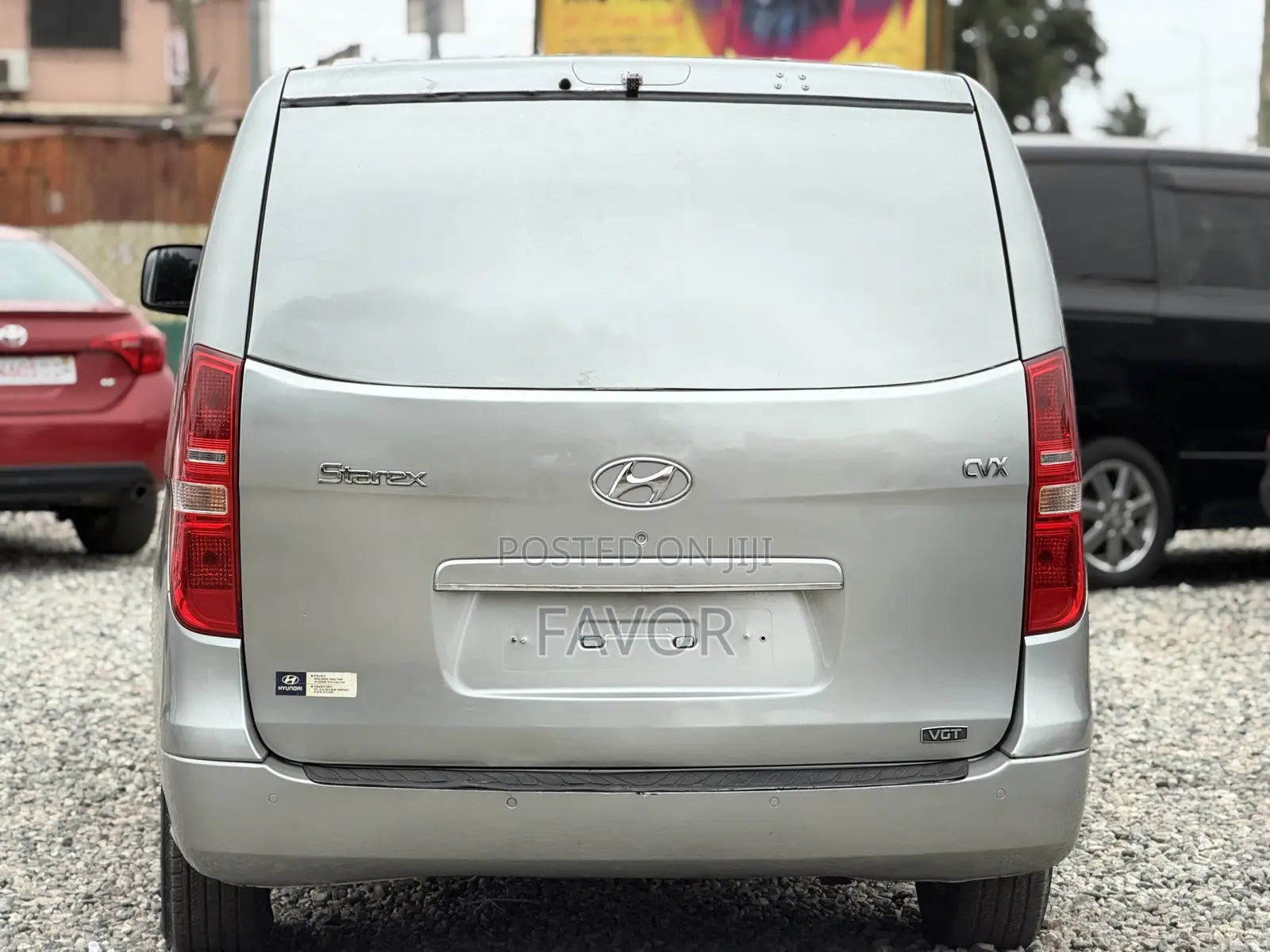 Hyundai Satellite 2013 Silver
