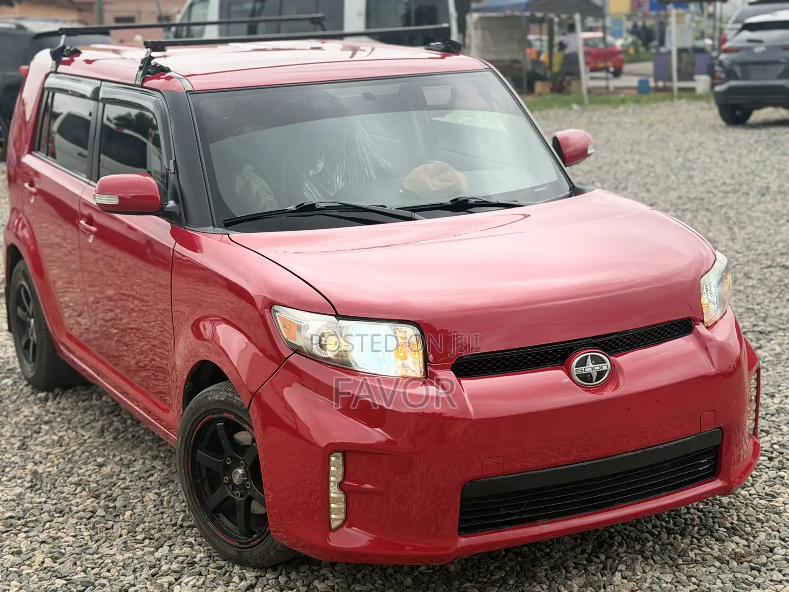 Toyota Spade 2013 Red