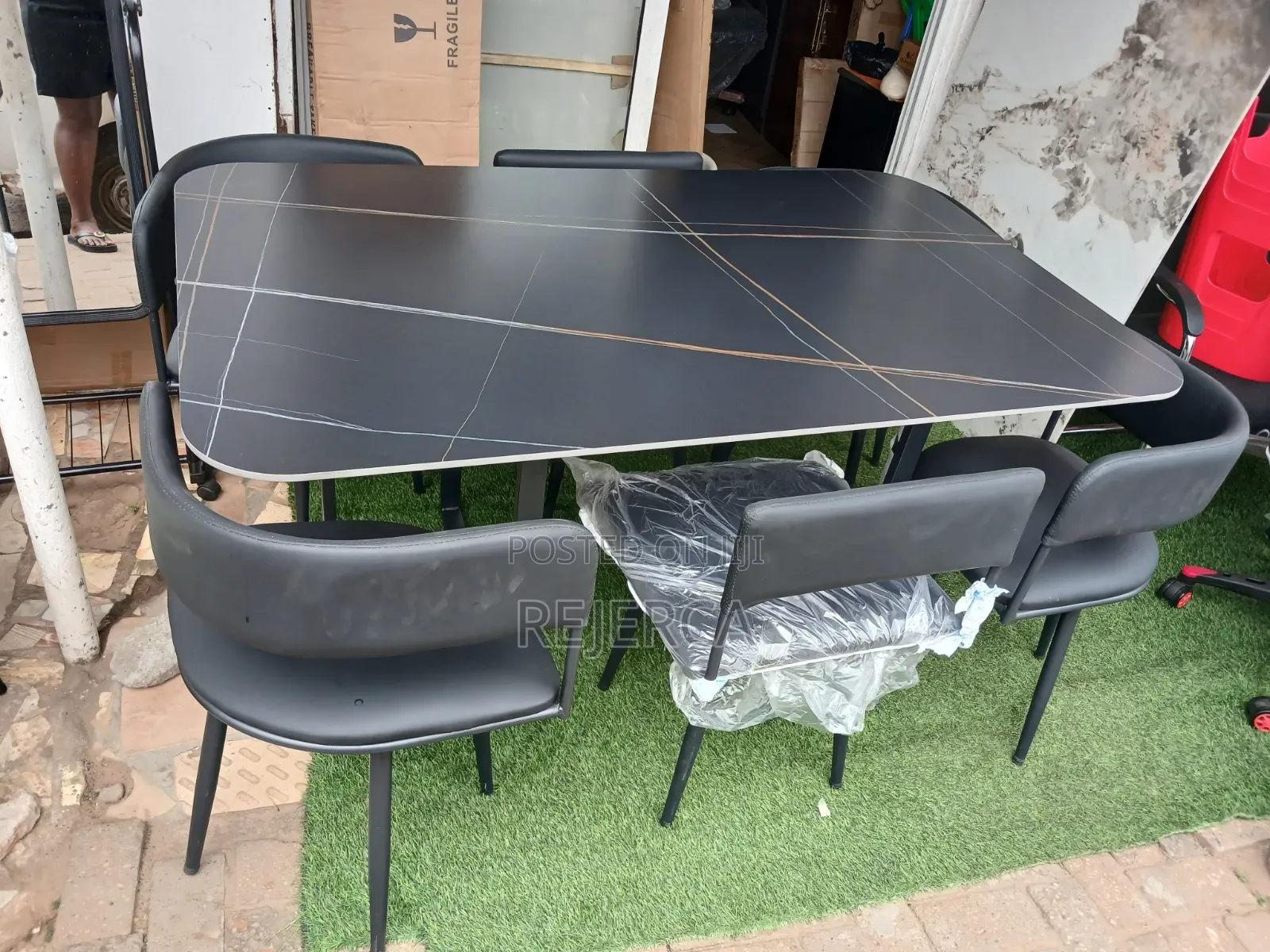Durable Dinning Set