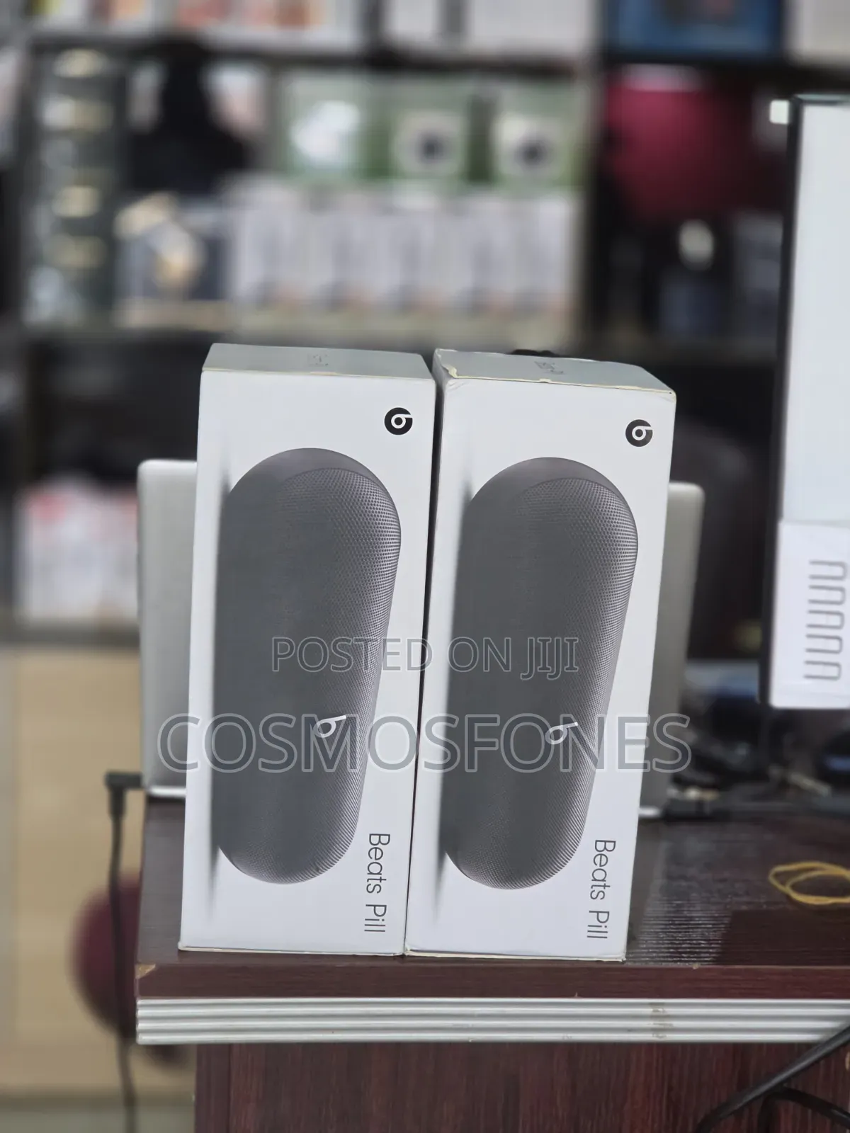 Beats Pill