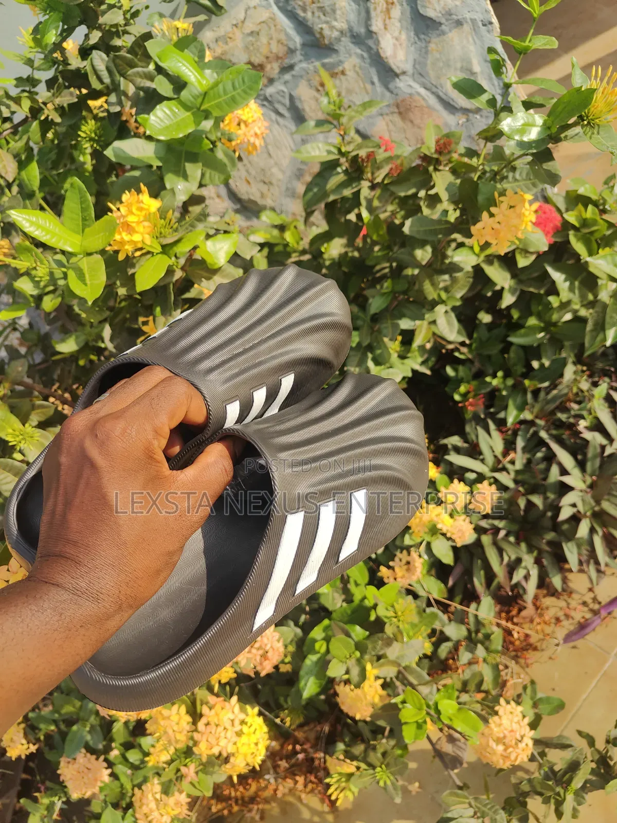 Black Crocs