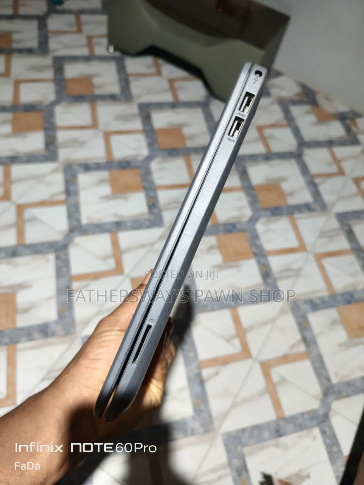 Laptop HP 250 G10 8GB Intel Core i3 SSD 128GB