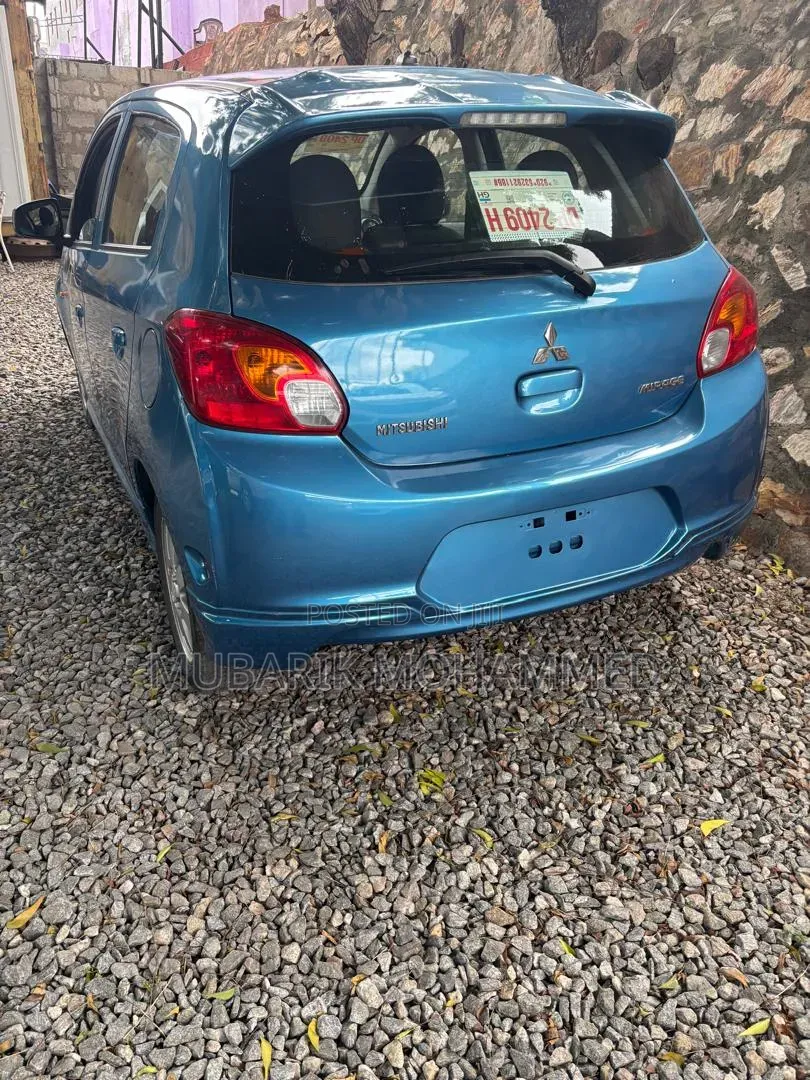 Mitsubishi Mirage 2015 Blue