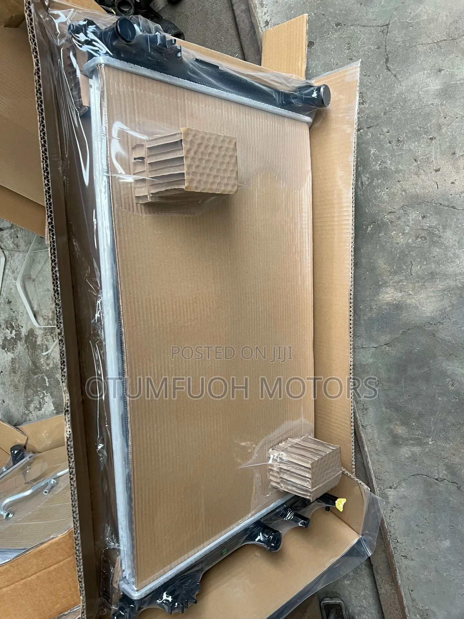 Toyota Cross 2022 2023 Radiator (Water Tank)