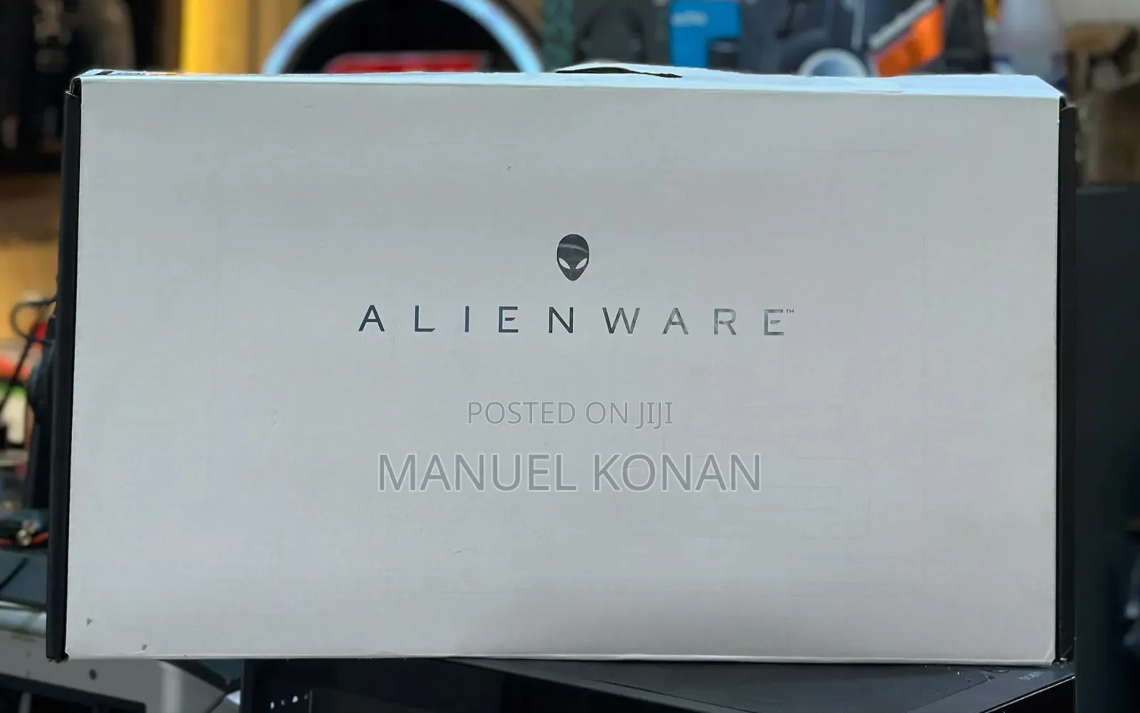 New Laptop Alienware M16 R2 16GB SSD 512GB
