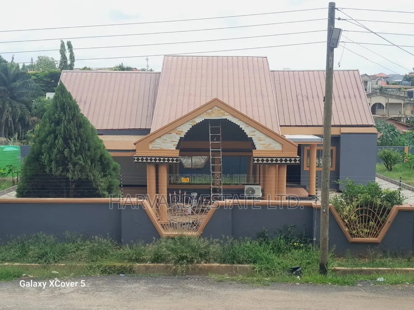 5bdrm House in Santasi, Kumasi Metropolitan for rent