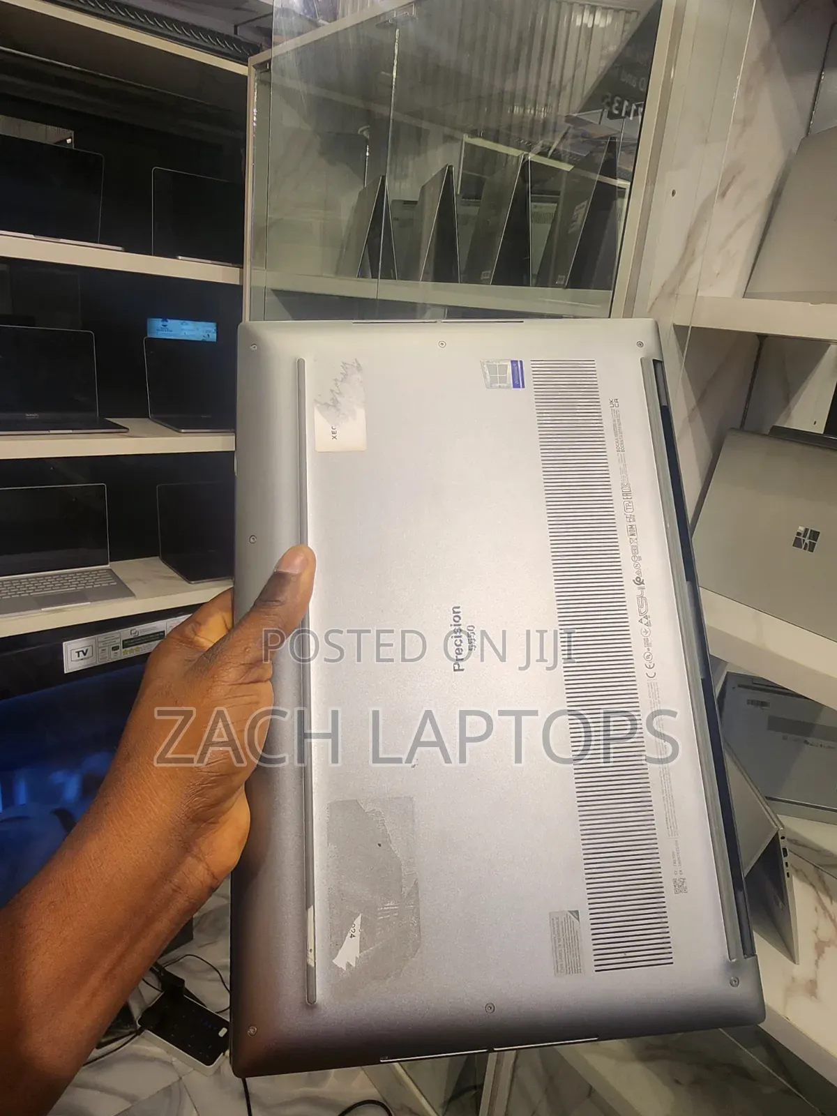 Laptop Dell Precision 5550 48GB Intel Xeon SSD 2T