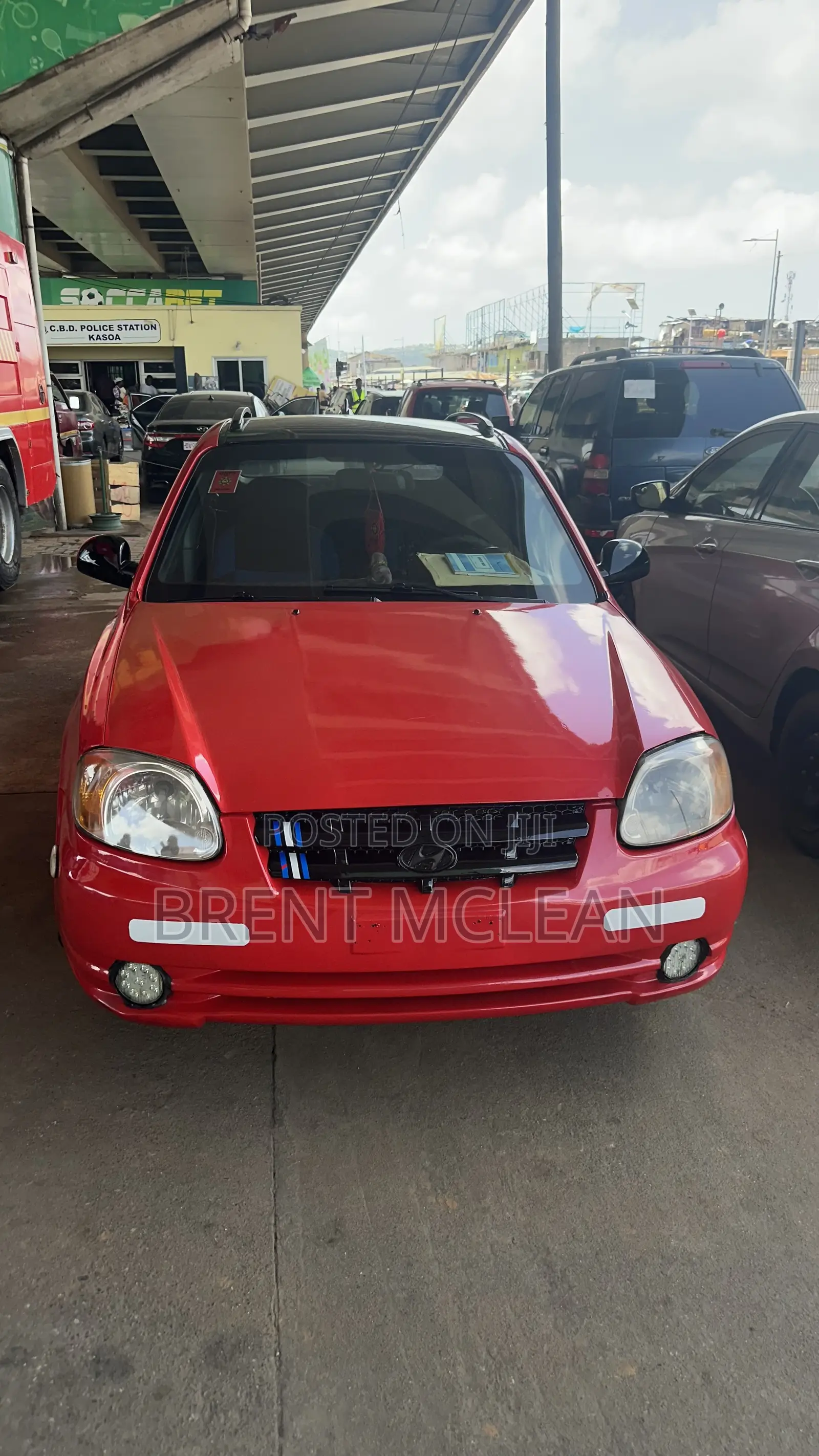 Hyundai Accent 2005 Red