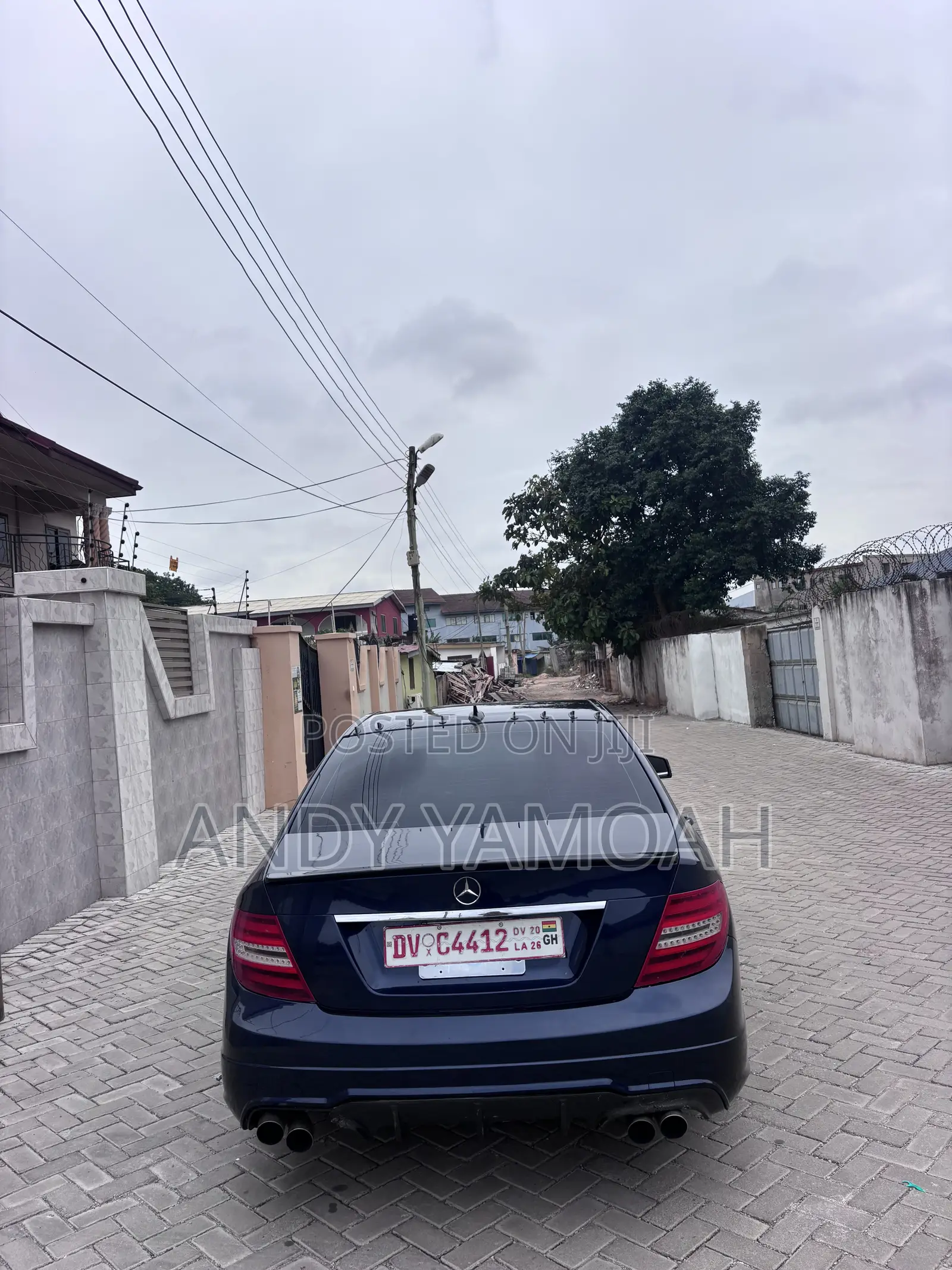 Mercedes-Benz C250 2014 Blue