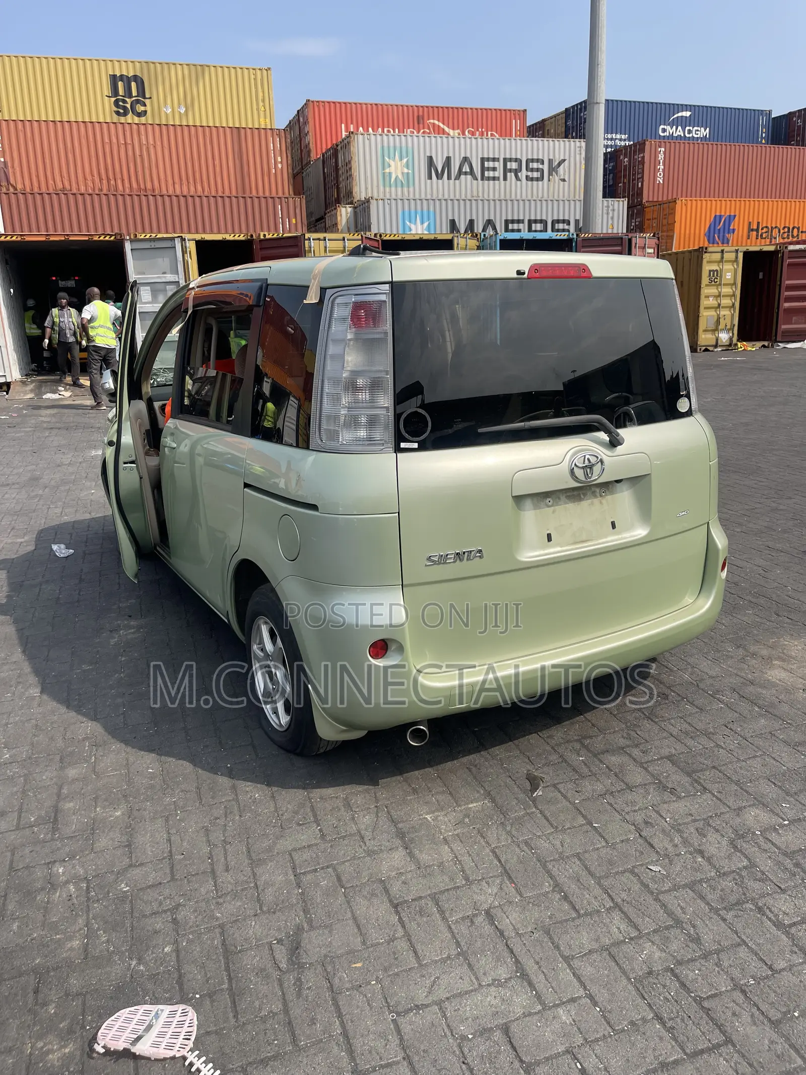 Toyota Sienta 1.5 AWD 2010 Green