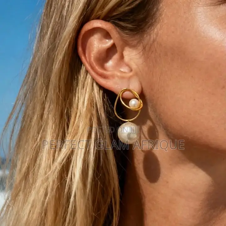 Stainless Steel Pearl Earring