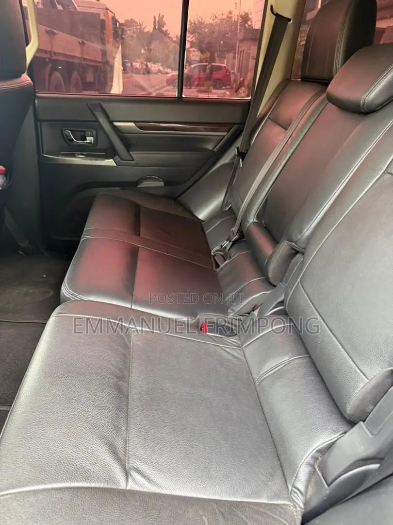 Mitsubishi Pajero V90 3.0 V6 GLS/GLX 2021 Gray