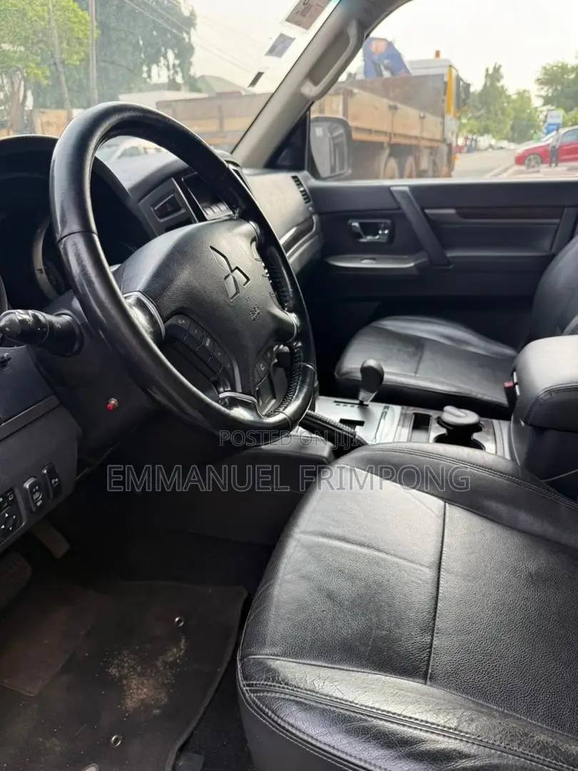 Mitsubishi Pajero V90 3.0 V6 GLS/GLX 2021 Gray