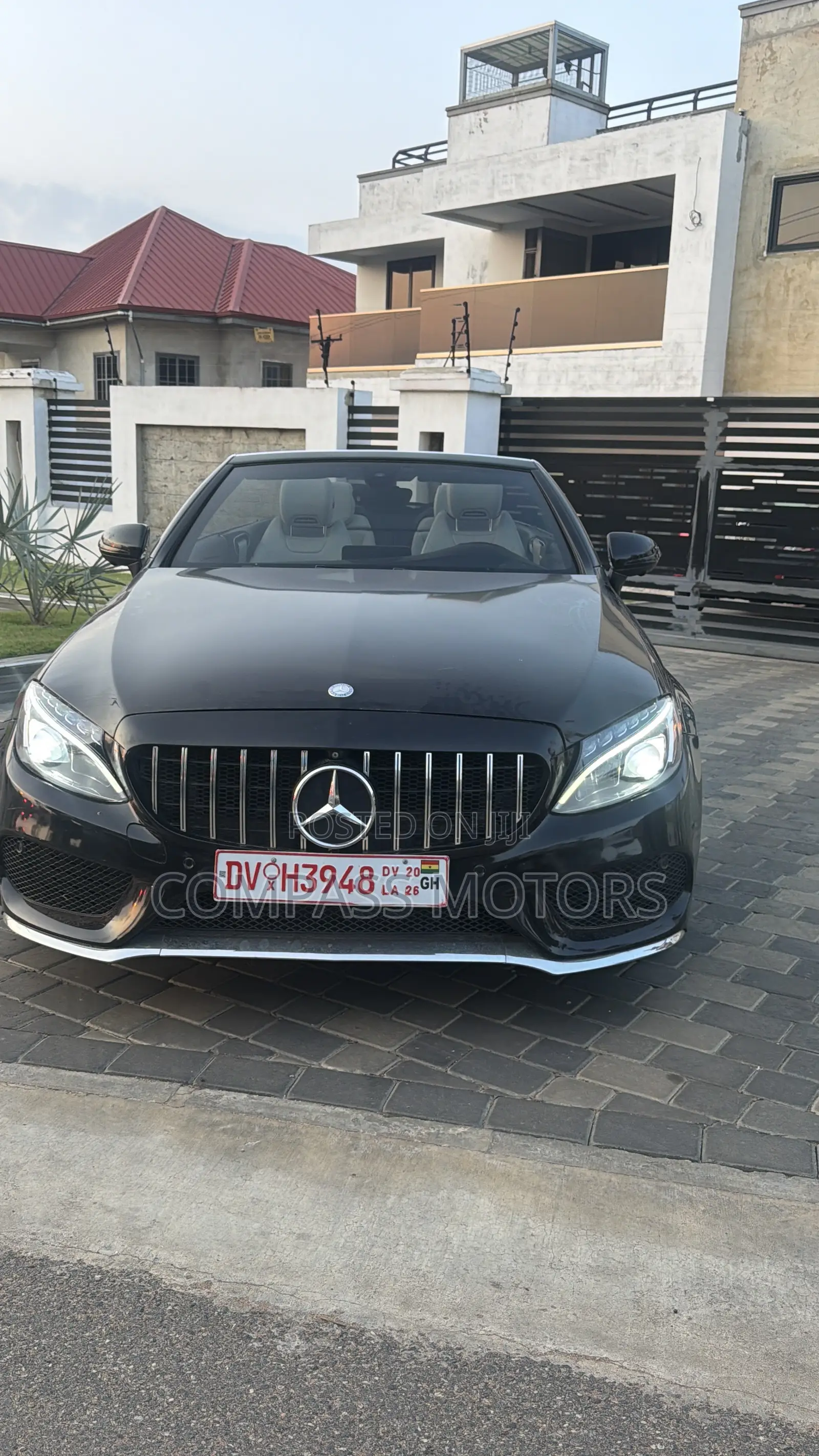 Mercedes-Benz C300 Base Coupe RWD (2.0L 4cyl 7A) 2017 Black