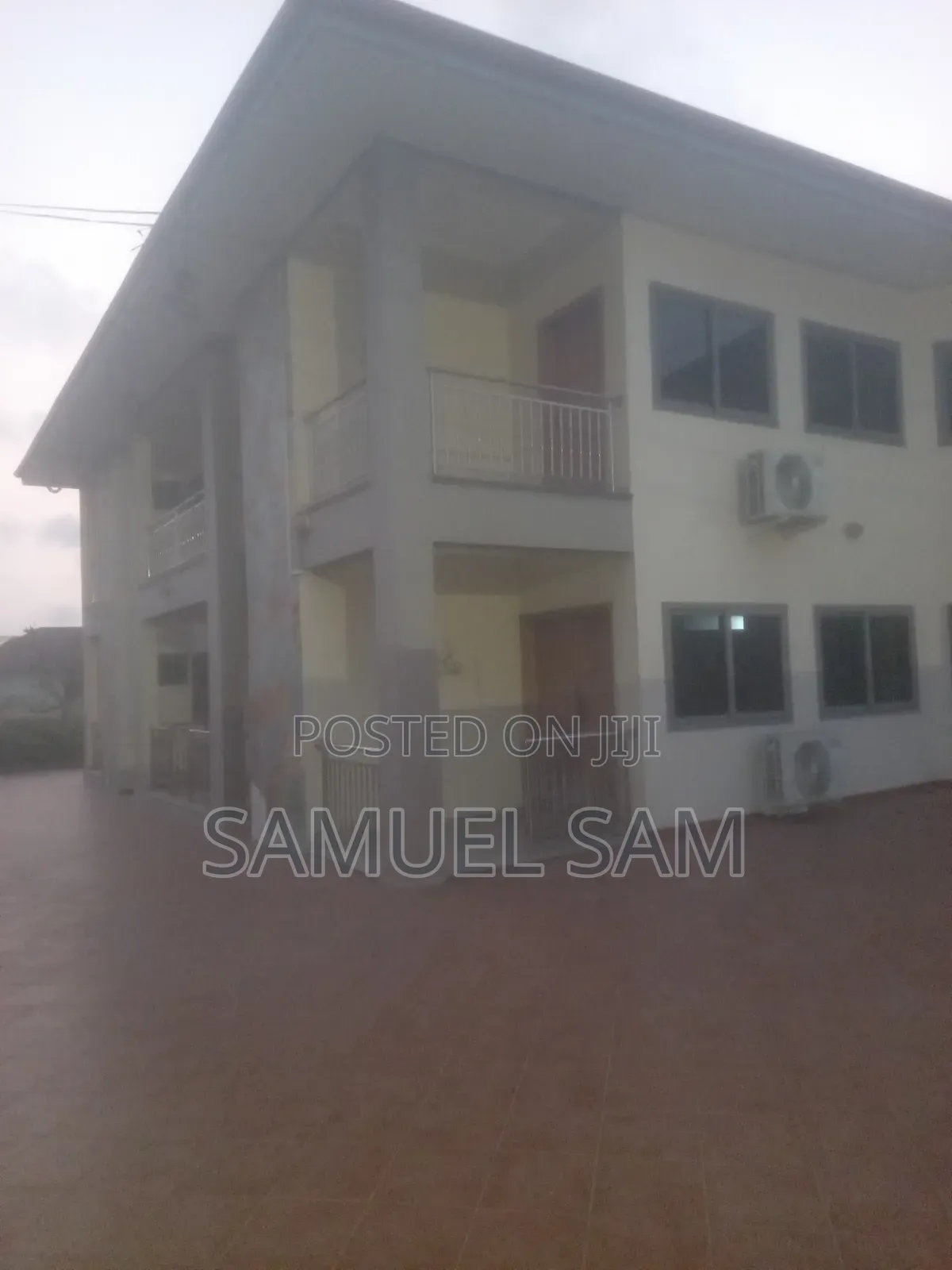 12bdrm Apartment in Tema Community 11 for sale