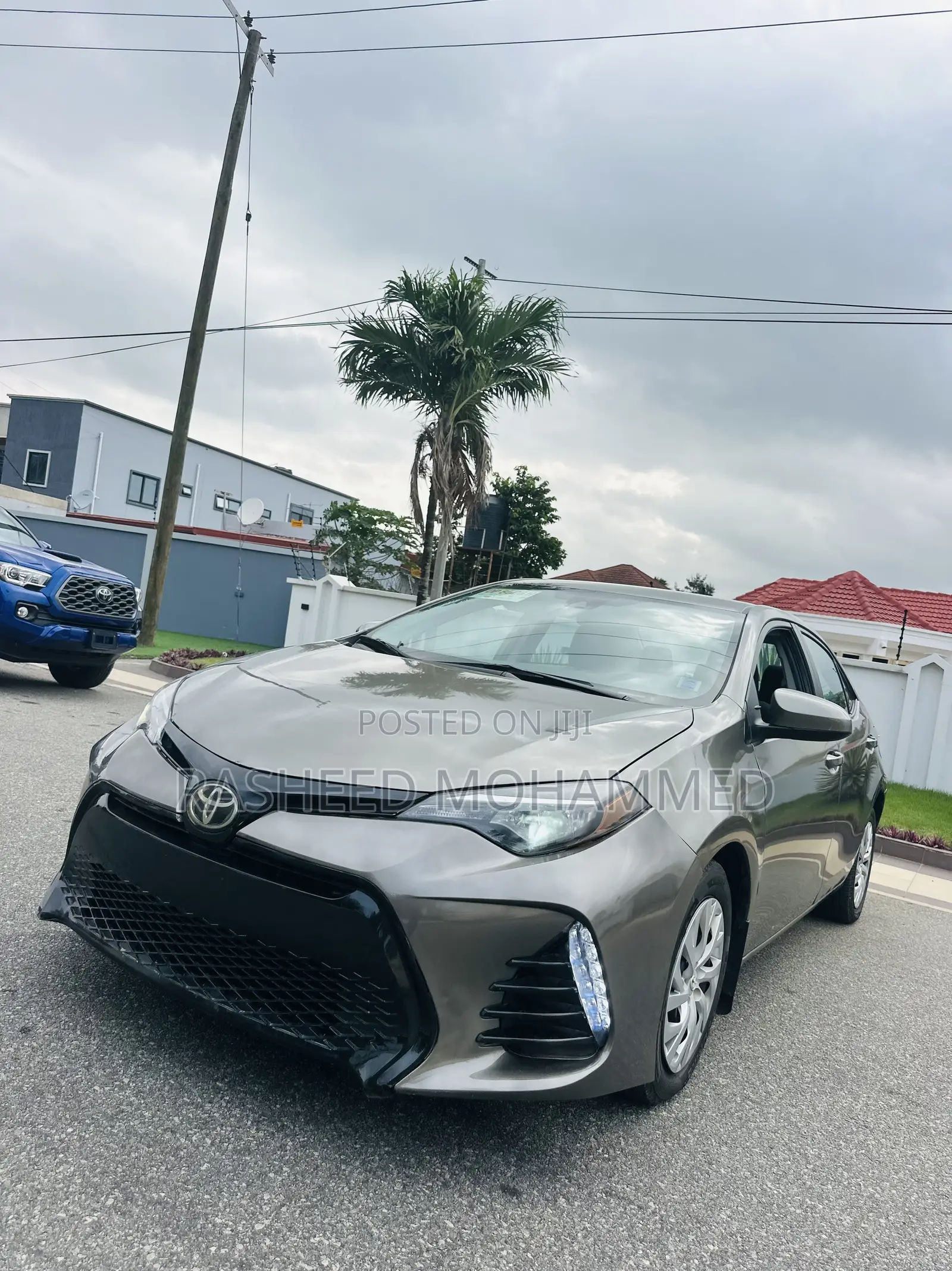 Toyota Corolla LE Eco (1.8L 4cyl 2A) 2019