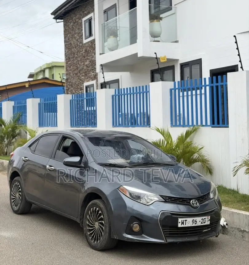 Toyota Corolla LE Eco Plus 4dr Sedan (1.8L 4cyl CVT) 2016 Silver