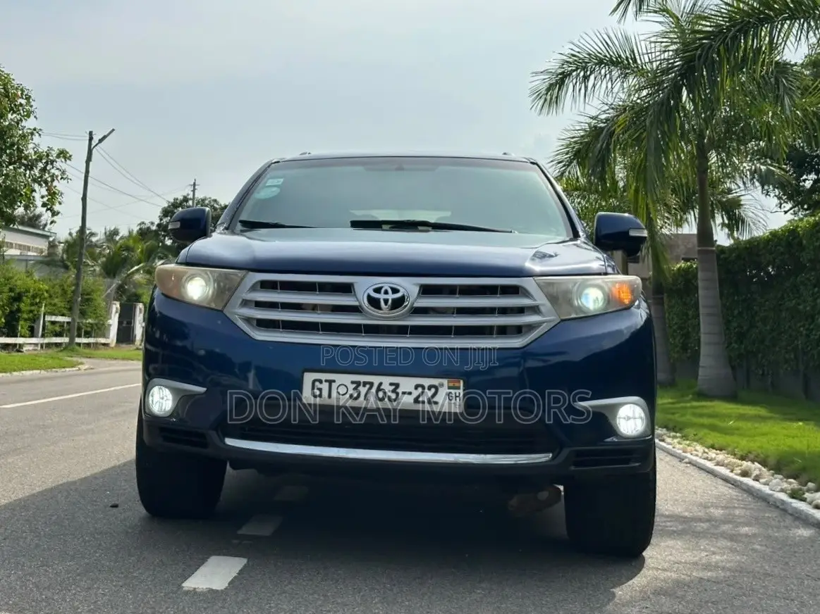 Toyota Highlander 2013 Blue
