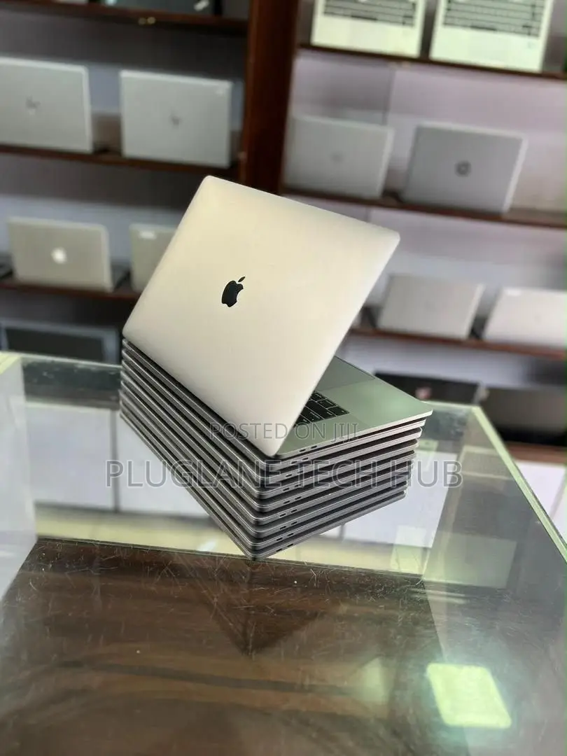 Laptop Apple MacBook Pro 2019 16GB Intel Core i9 SSD 512GB
