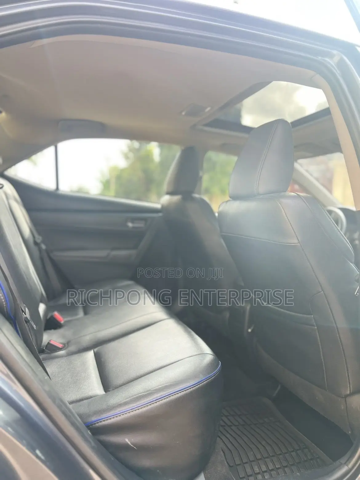 Toyota Corolla 2017 Gray