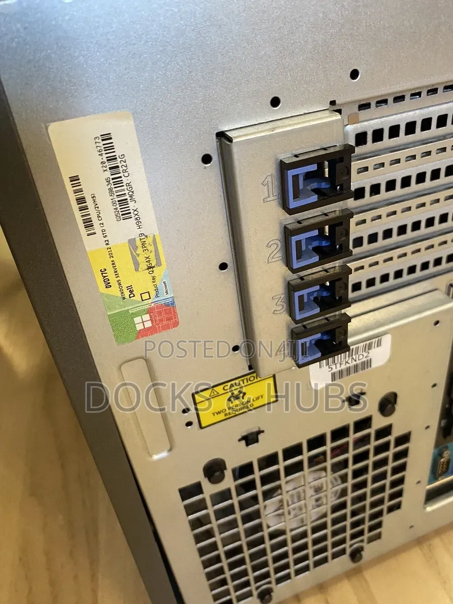 Server Dell PowerEdge T330 32GB Intel Xeon HDD+SSD 3T