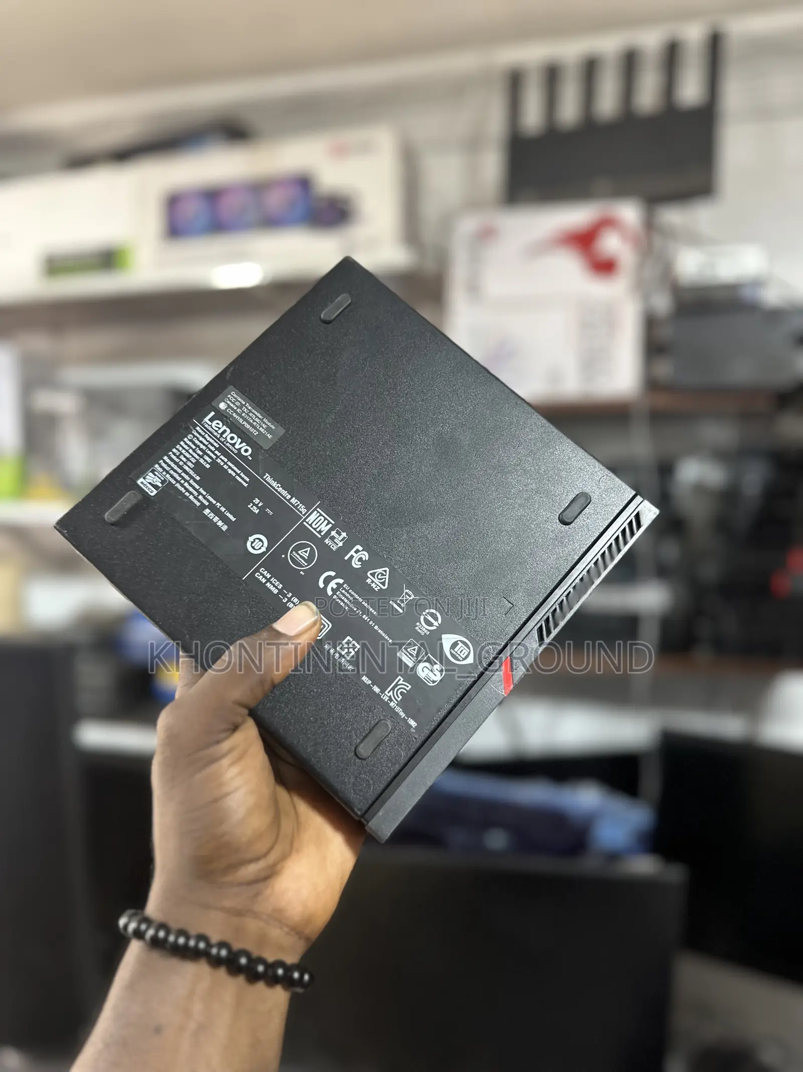 Desktop Computer Lenovo ThinkCentre M715 8GB AMD A10 SSD 256GB