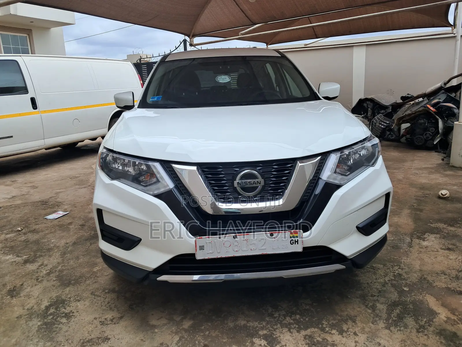 Nissan Rogue SV AWD 2018 White