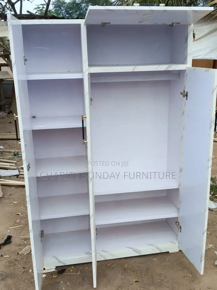 Premium Selfwardrobe