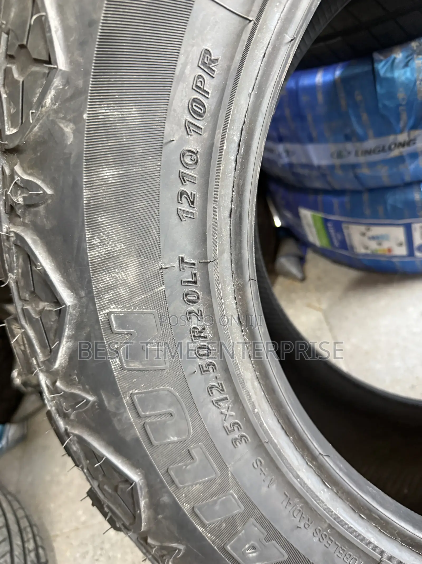 35*12.50 R20 F150 Rough Tyres