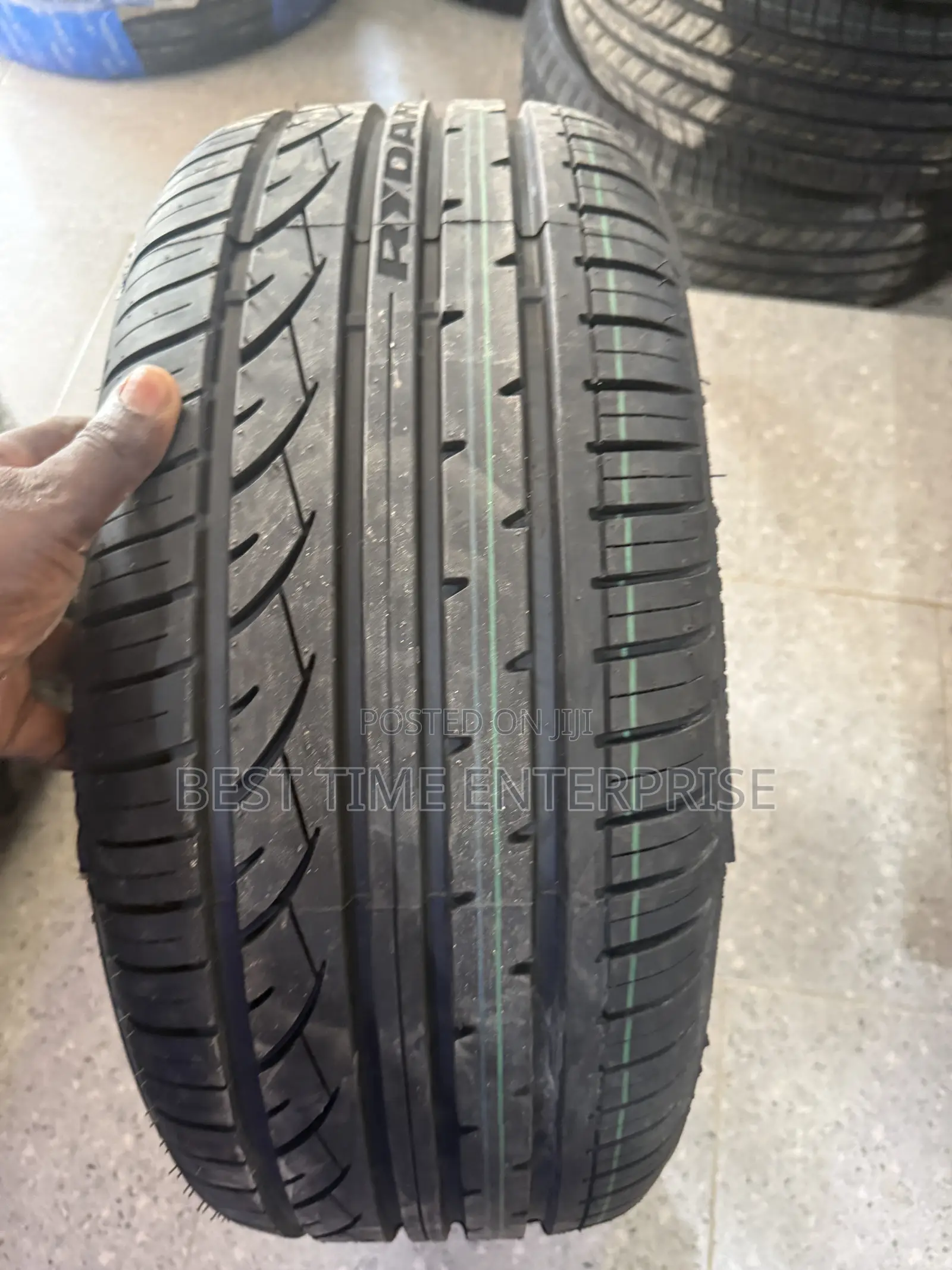 225/45 R17 Sports Rydanz Tyres