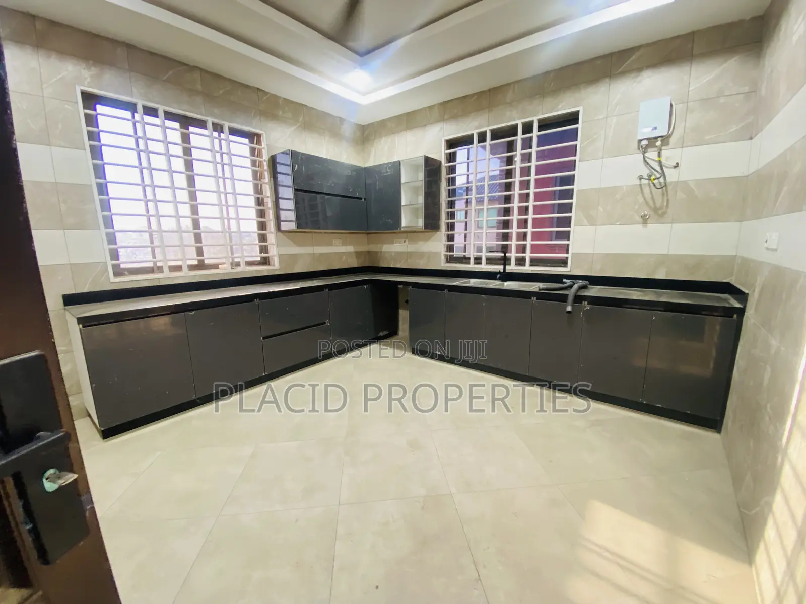 2bdrm Apartment in Atomic Down, Haatso for rent
