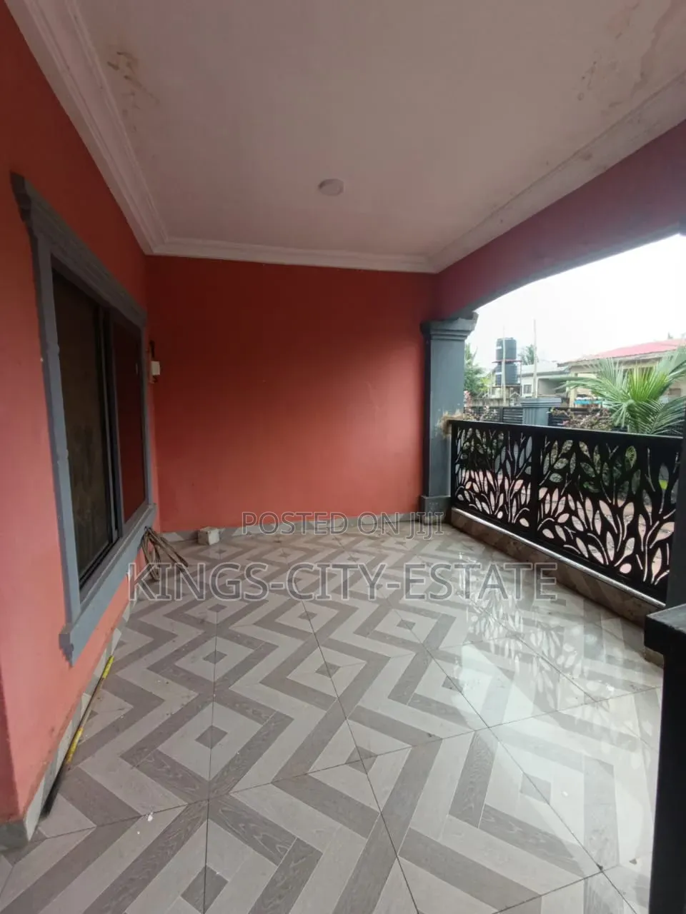 3bdrm Apartment in Pokuase Rocky Down for rent