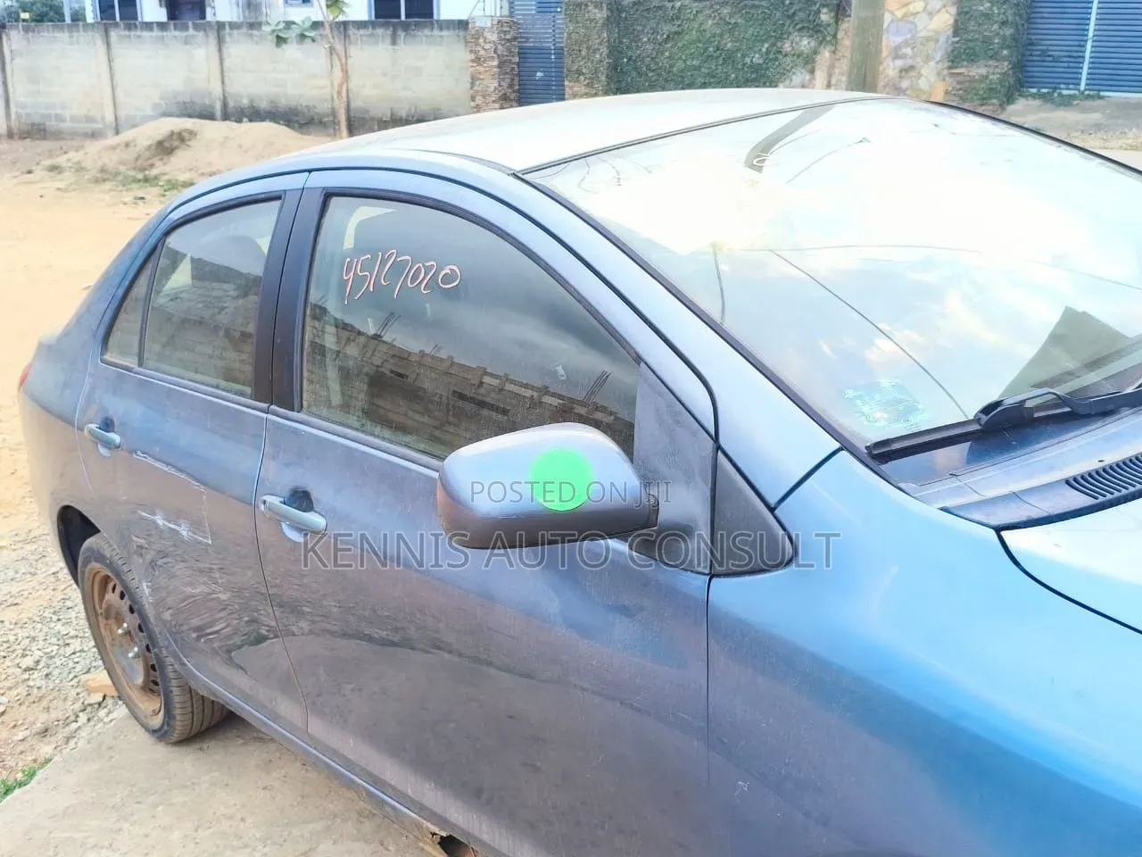 Toyota Yaris 2012 Blue