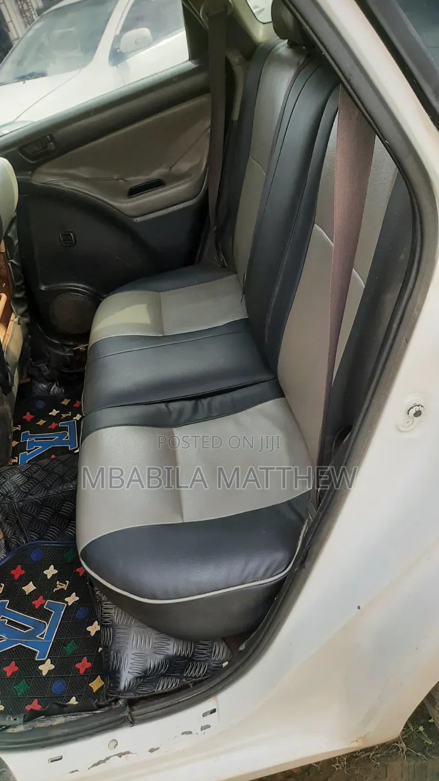 Toyota Matrix 2006 White