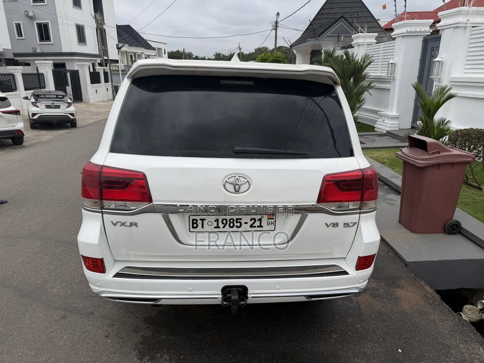 Toyota Land Cruiser 4.5 V8 GXR 2013 White