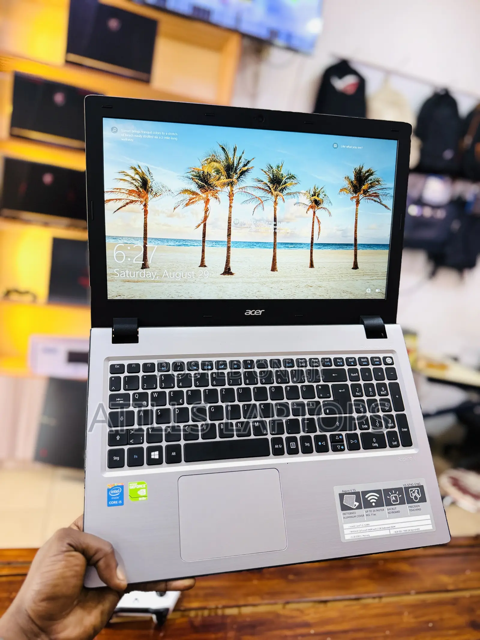 Laptop Acer Aspire 3 8GB Intel Core i5 SSHD (Hybrid) 1T