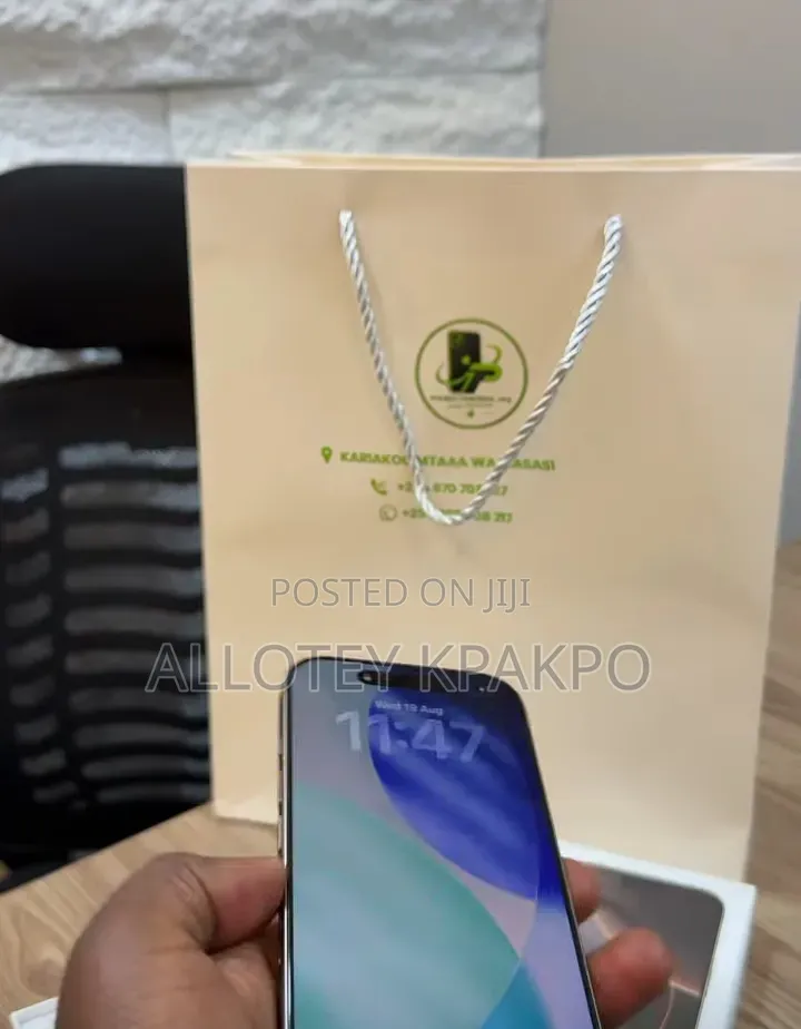Apple iPhone 16 Pro Max 256 GB Gold