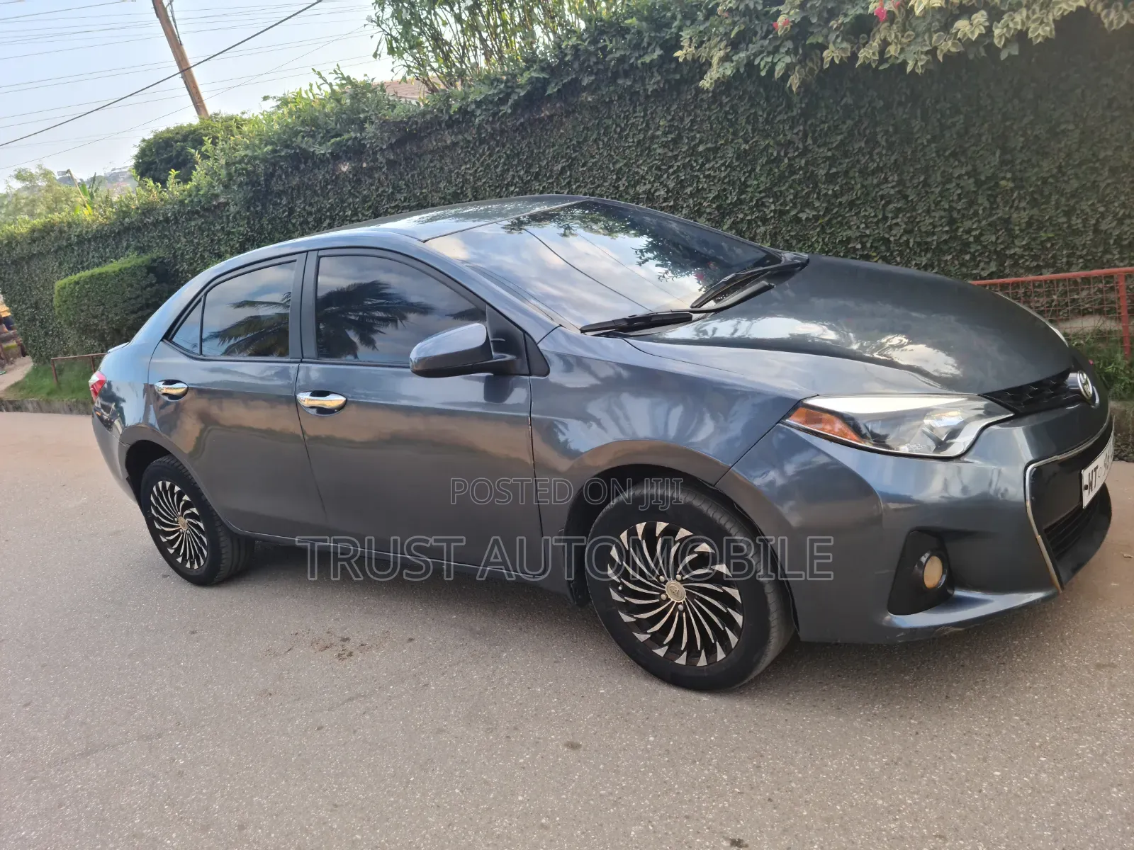 Toyota Corolla 2015 Gray