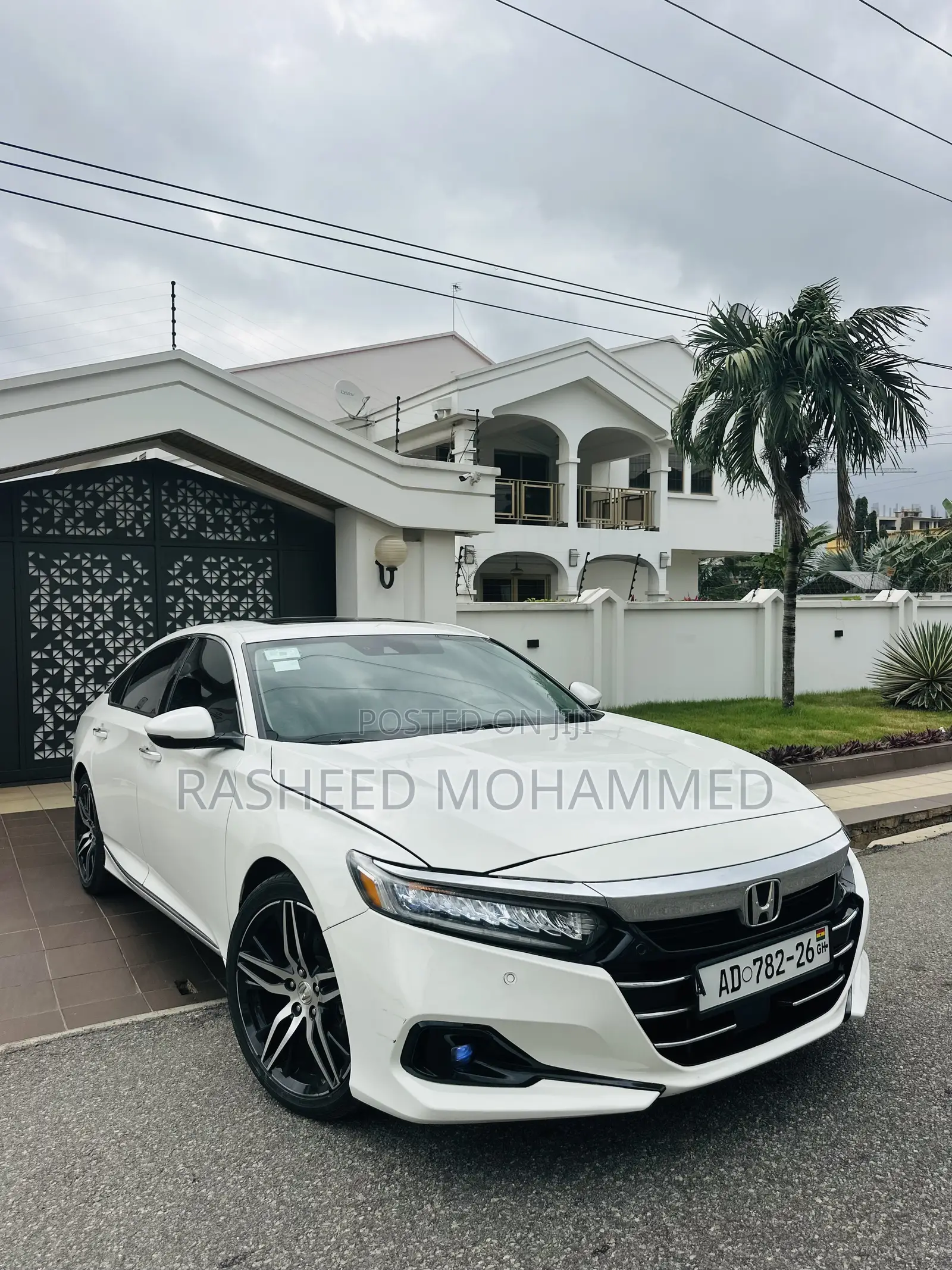 Honda Accord Touring 2.0T 2022 White