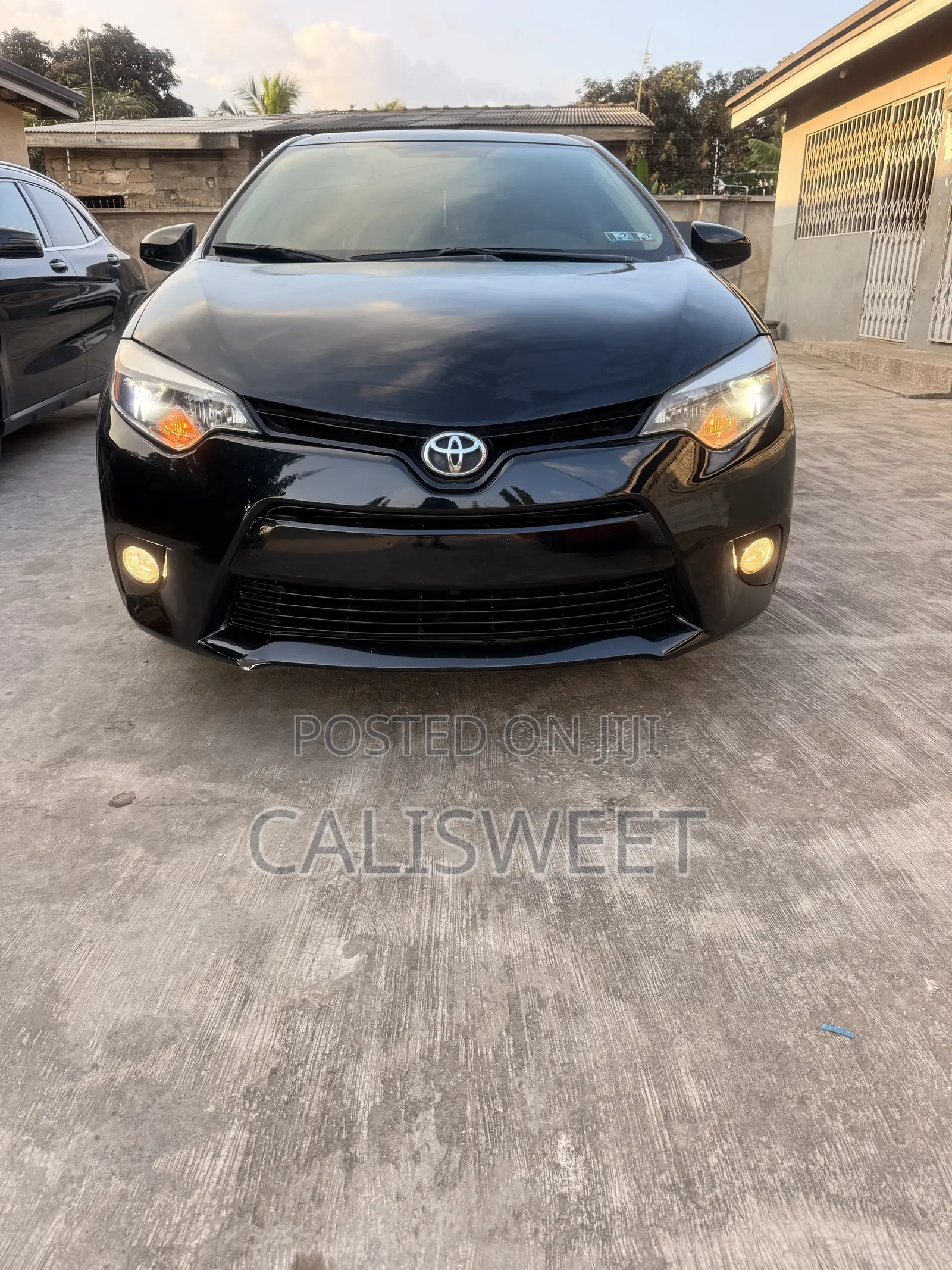 Toyota Corolla LE Eco Plus 4dr Sedan (1.8L 4cyl CVT) 2016 Black